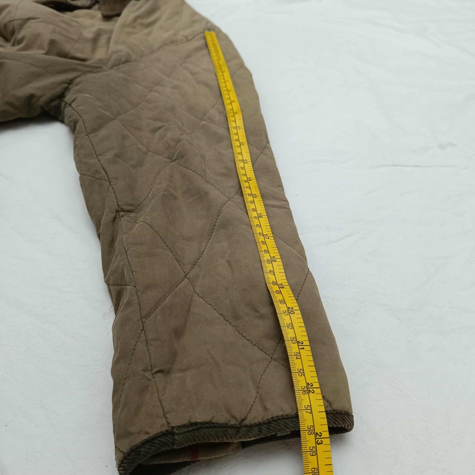 Burberry Vintage Quilted Women Jacket Nova Check Lining Khaki Size 36 US 46 EU