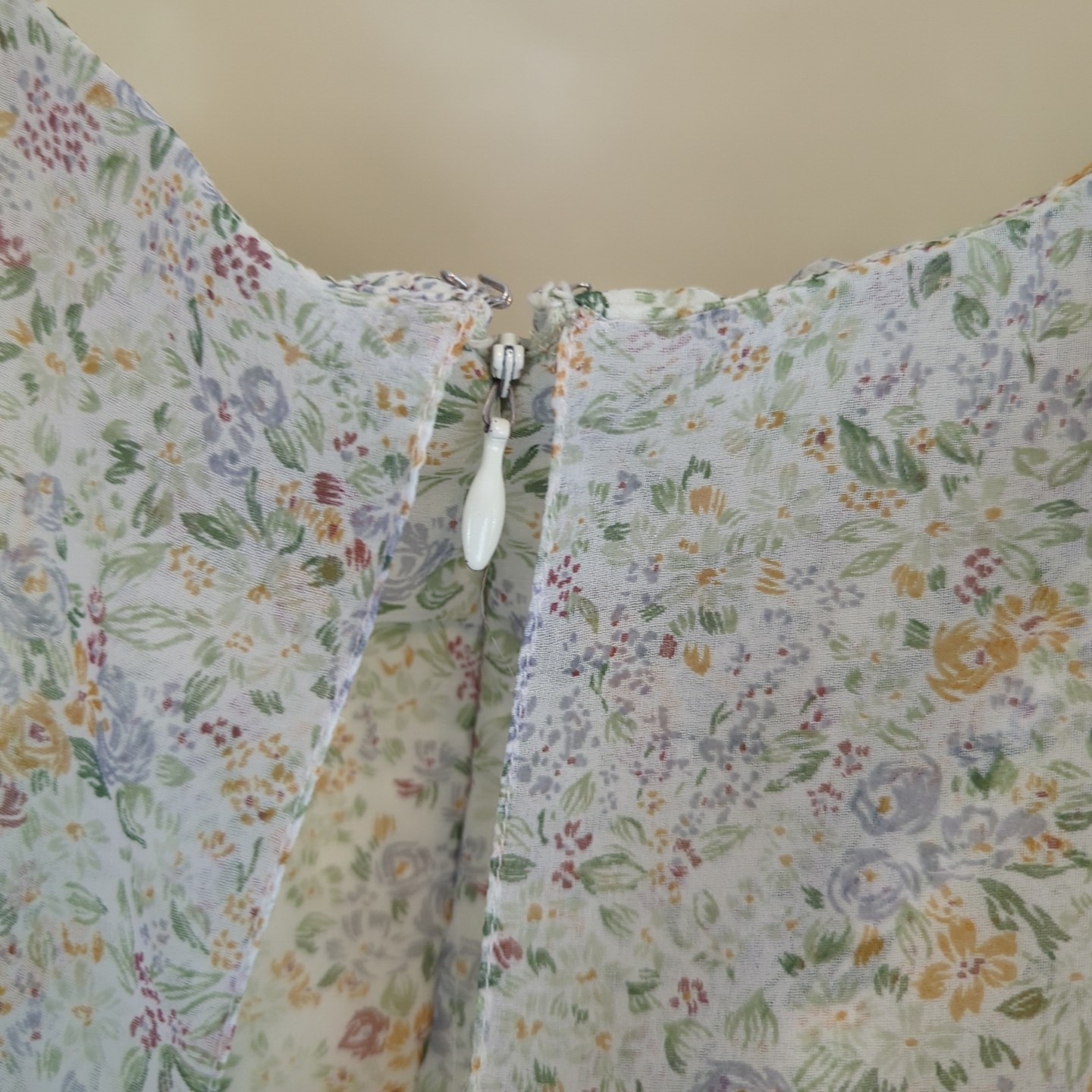 60s / 70s Vintage Marita Anthony Muto Dainty Floral Tiered Tulle Dress Small