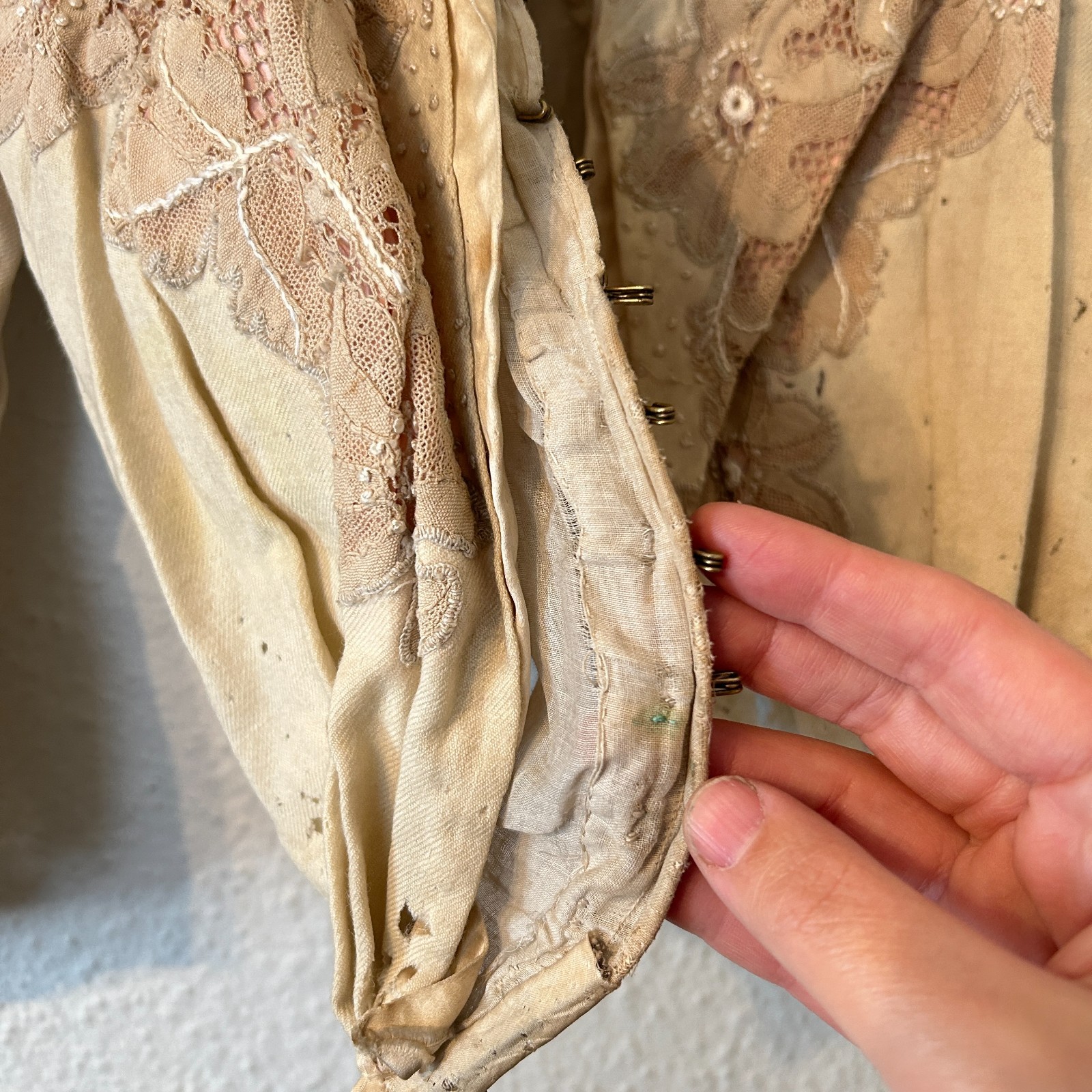 Antique 1800s Victorian Corseted Bodice Blouse Lace Display Study Fragile AS IS