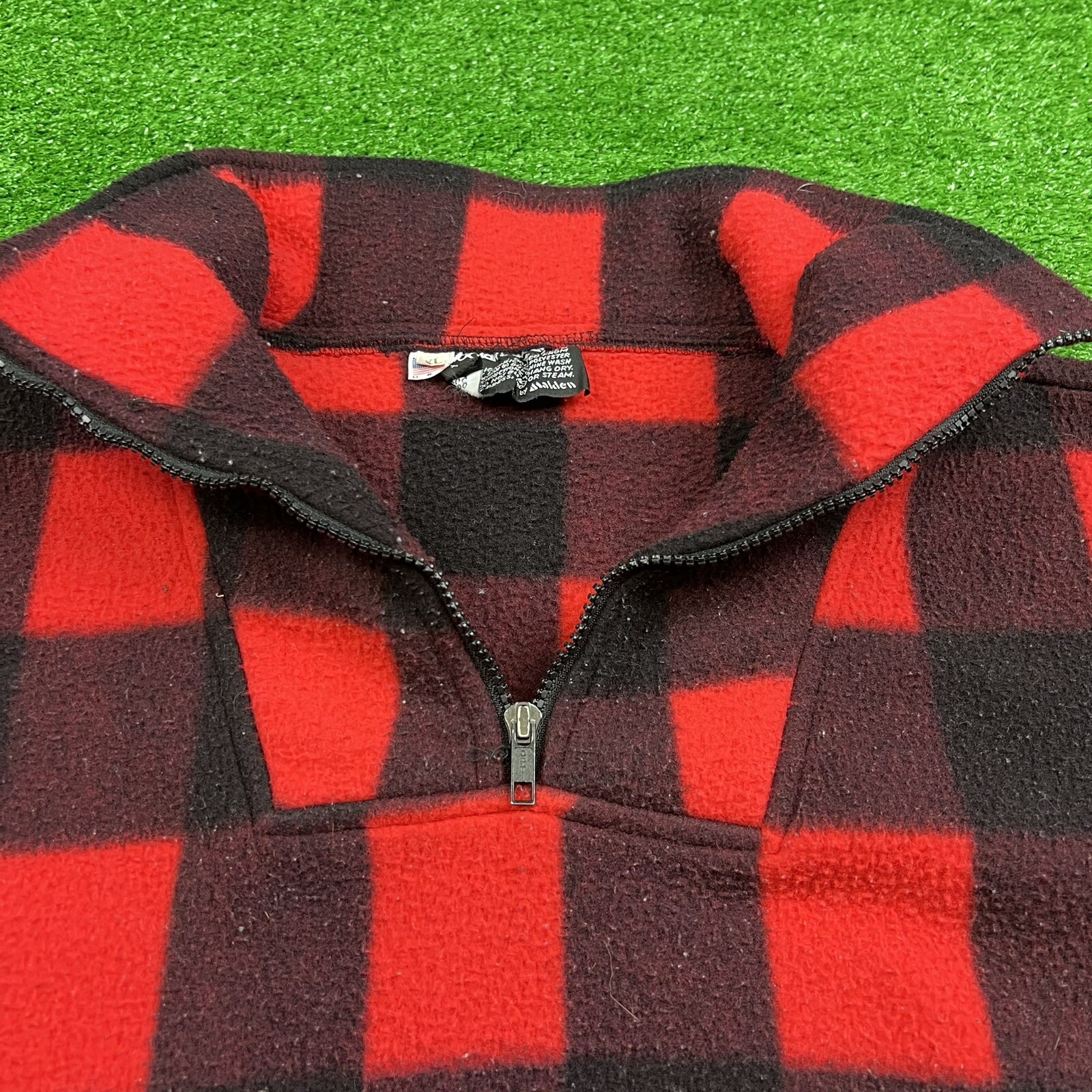Vtg Women’s XL Buffalo Plaid Red Black Polar Fleece 1/4 Zip Pullover Jacket USA!