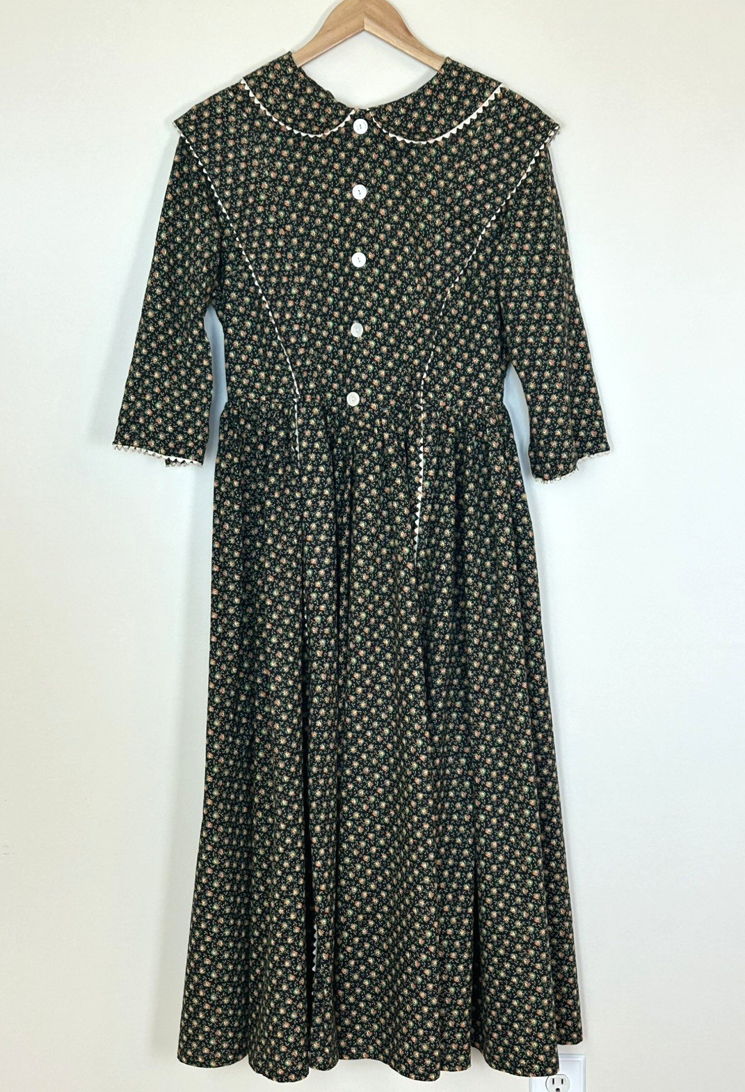 Handmade Prairie Dress Navy Floral Calico Pioneer Ric Rac Primitive Vintage L/XL