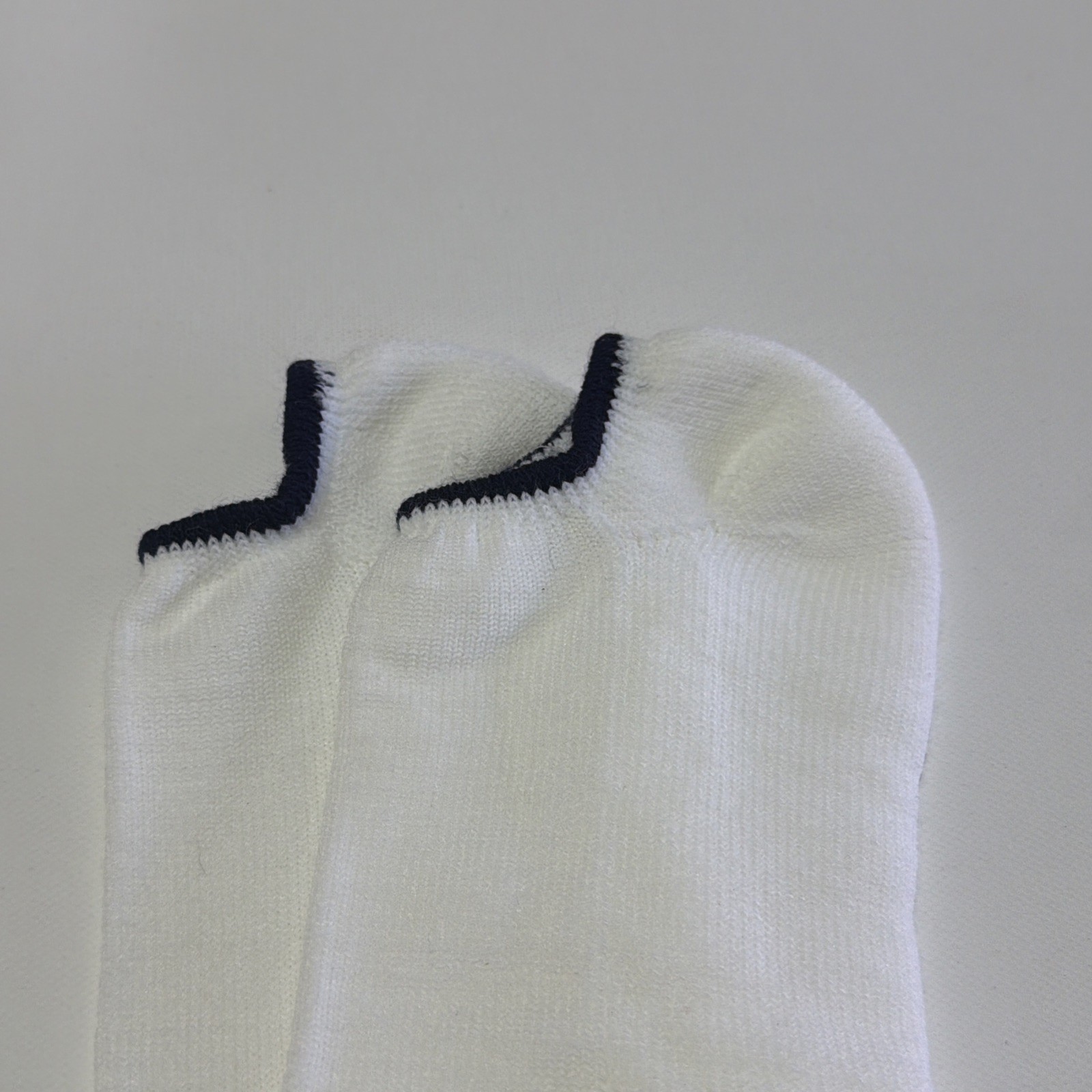 VTG Womens Navy Blue Pom Pom 80’s Socks 10-12 Low Cut Acrylic Blend USA Made