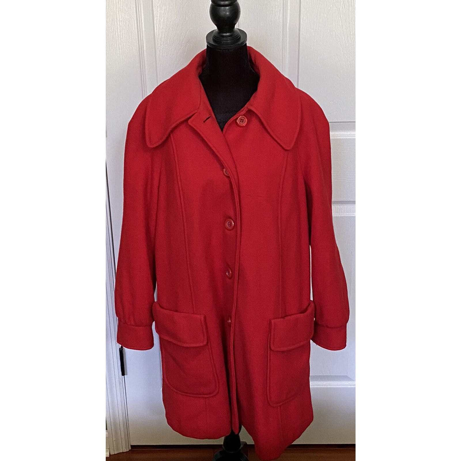 Sears Fashions Designs Red Wool Nylon Winter VTG Ladies Coat Jacket Cabin READ