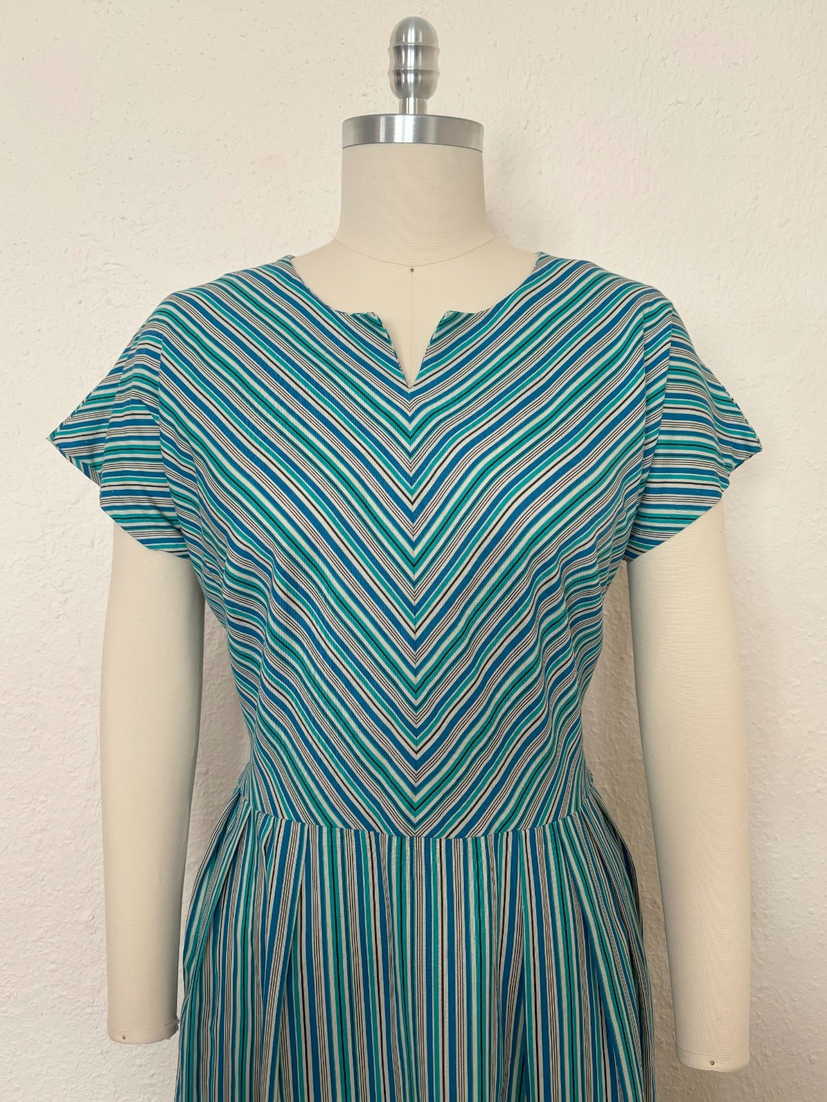 VOLUP 1960s Bias Stripe Dress by Merrilee Modes, Large to Extra Large