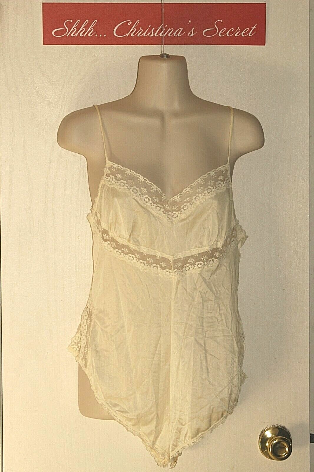 VINTAGE Teddy Bodysuit Slip Sleepwear One Piece Lingerie Ivory Lace Snaps Sz M