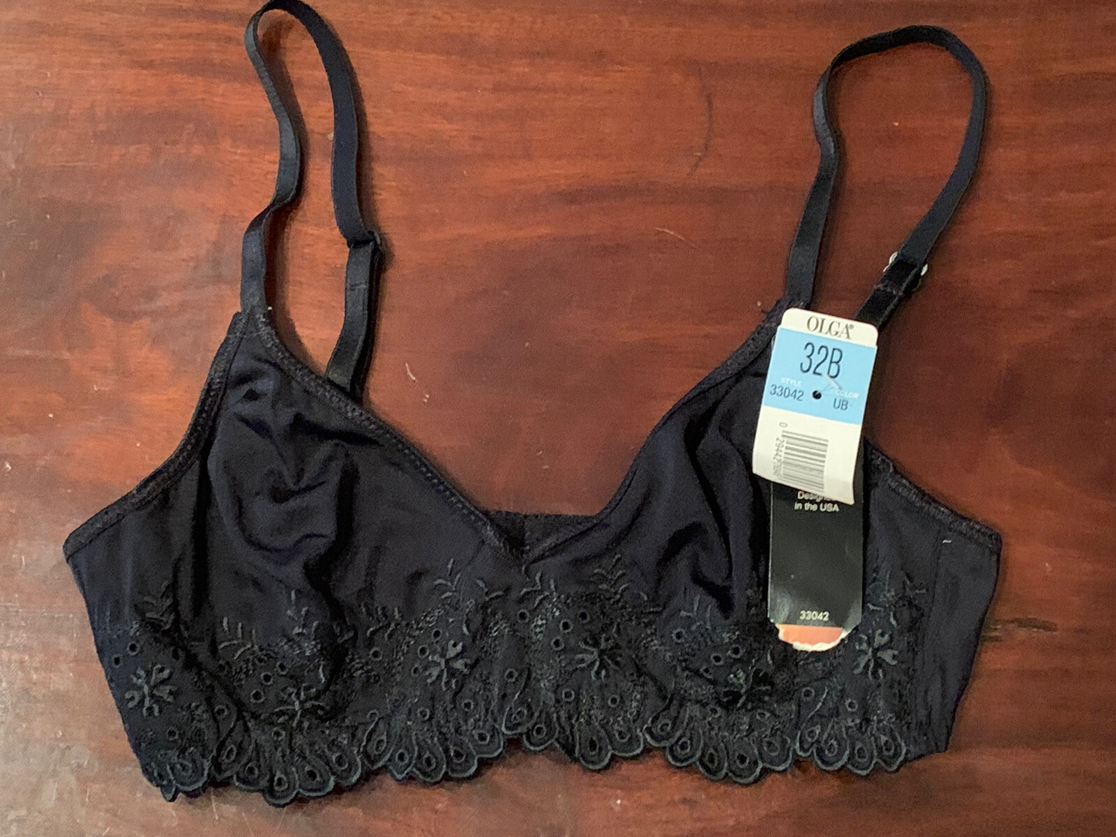 VINTAGE OLGA ~ BLACK SATIN SIMPLY PERFECT EMBROIDERED UNDERWIRE BRA ~ SIZE 32B