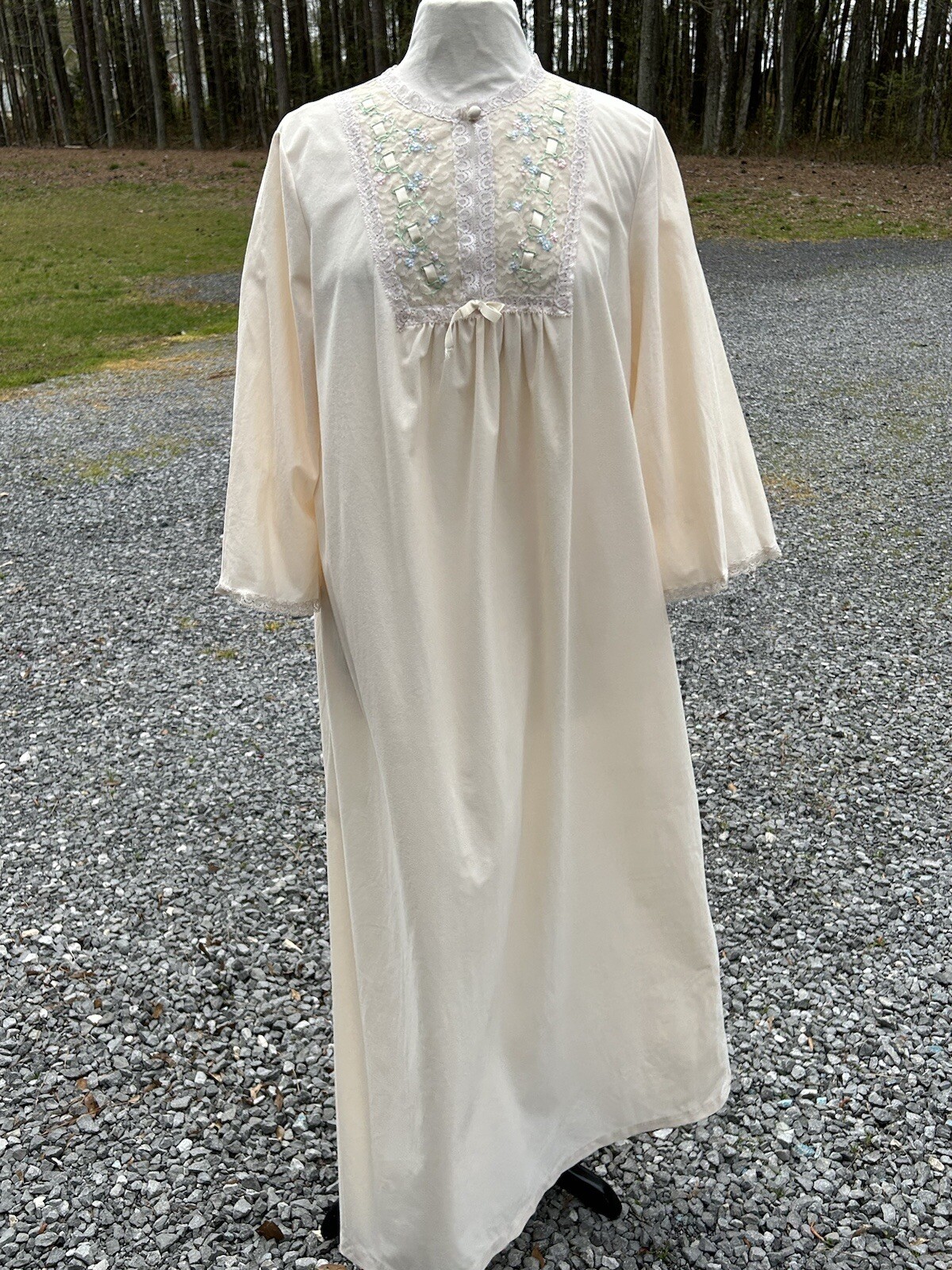 sears nightgown 38/40 lace cut out ivory