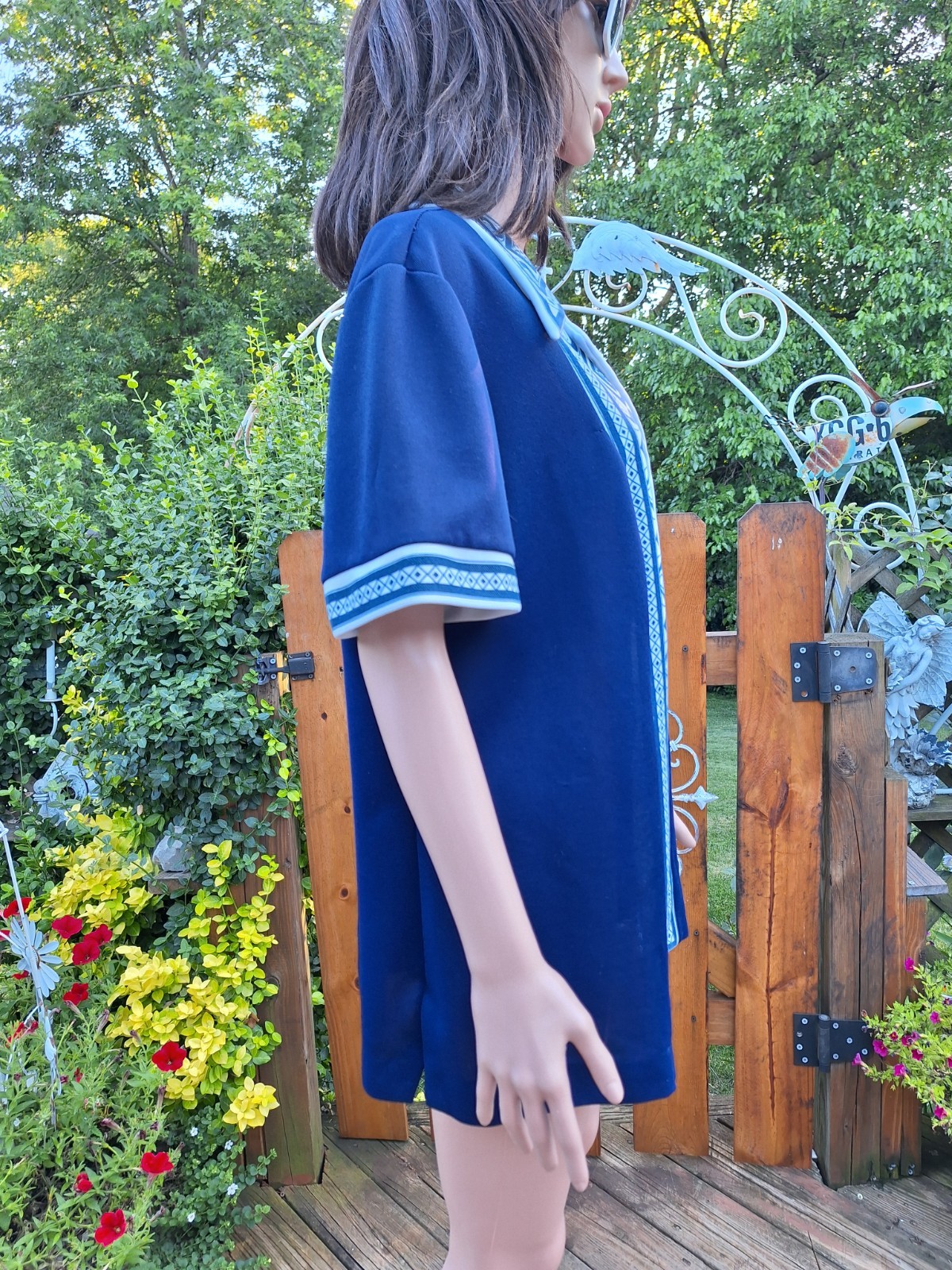 True VTG Mid-century Mod 1960s 1970s Polyester Top Tunic Button-up Groovy XL 2XL