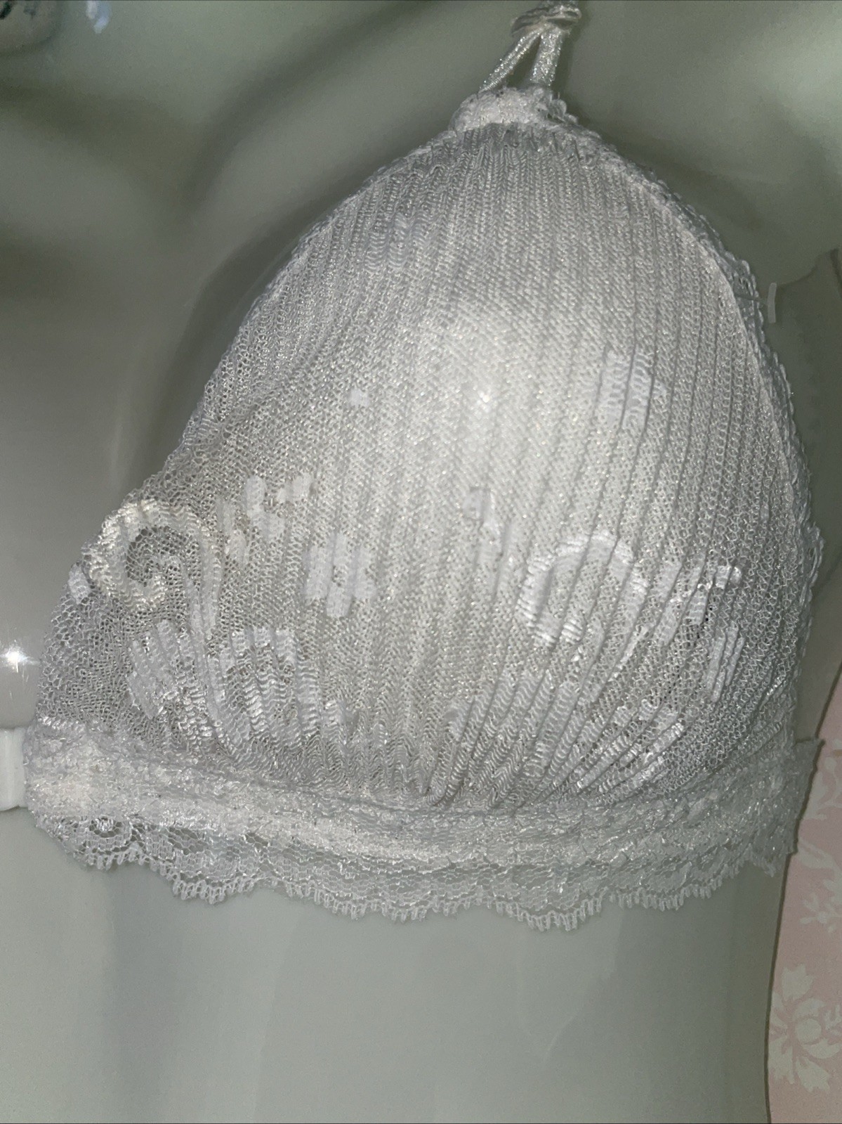 Marilyn Monroe Skirted Lace Thong Panty & Accordian Lace Front Close Bra 32/S