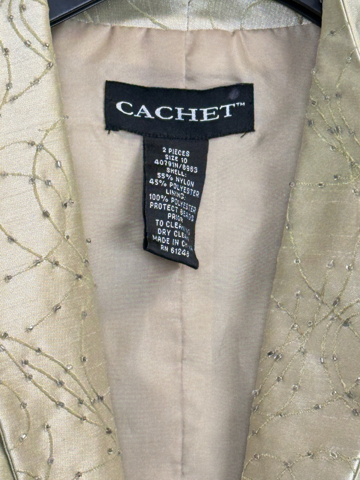 Vintage Cachet Women’s 10 Gold Beaded Formal Blazer Jeweled Clasp 3/4 Sleeves
