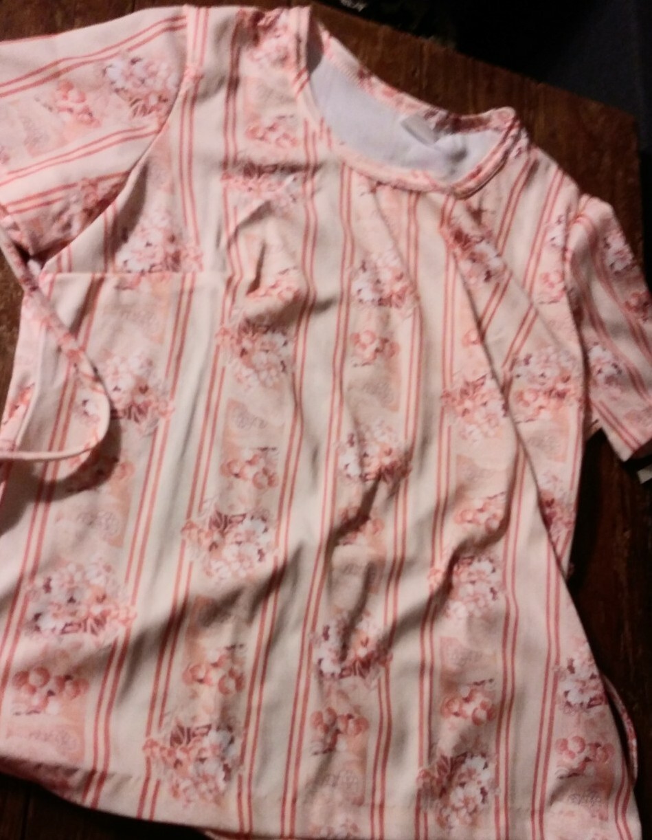 Rare vintage NEW NWT NOS polyester womens size 44 Plus blouse cherry blossoms