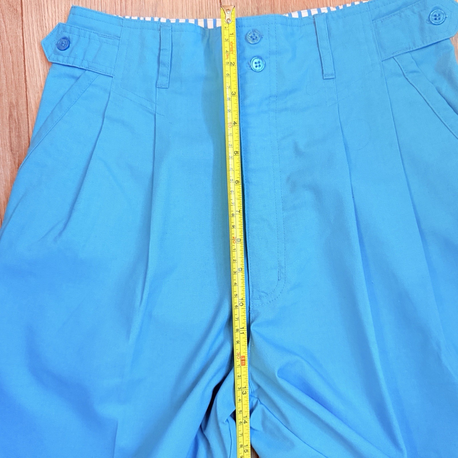 Vintage 90s High Waist Pleated Mom Shorts Blue 26″ Waist American Weekend
