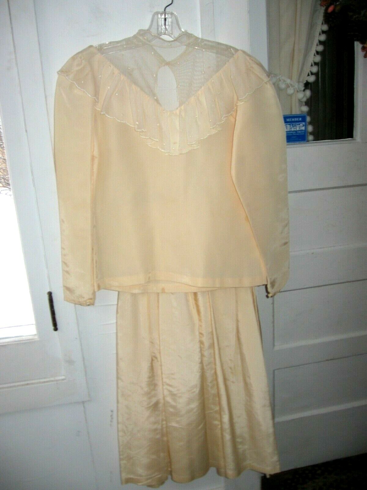 VINTAGE CREAM TAFETTA 2 PIECE VICTORIAN STYLE SKIRT AND BLOUSE- SOMETHING ELSE-4