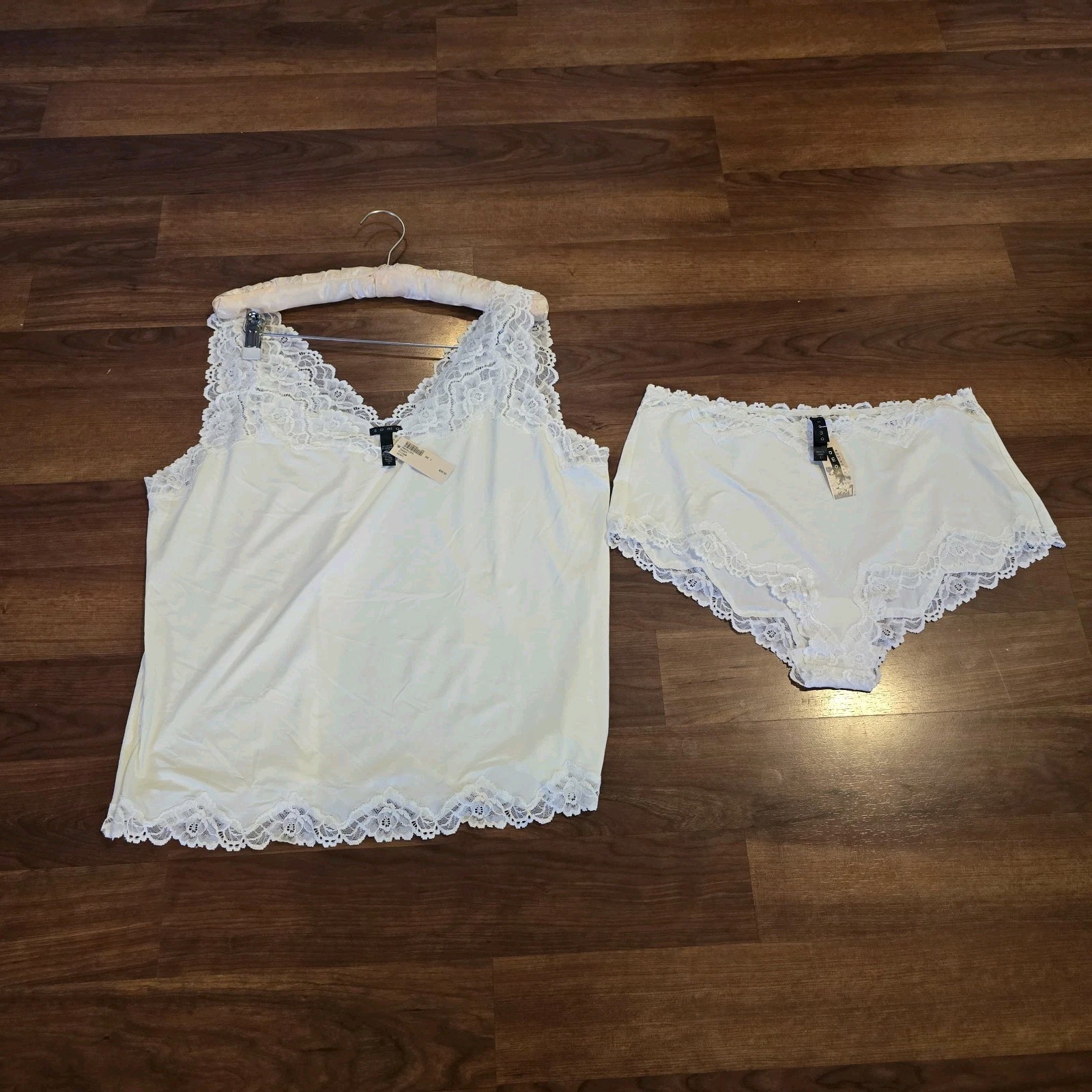 Soma By Chicos Ivory Lace Trim Lingerie Set camisole and slip Vintage Romantic