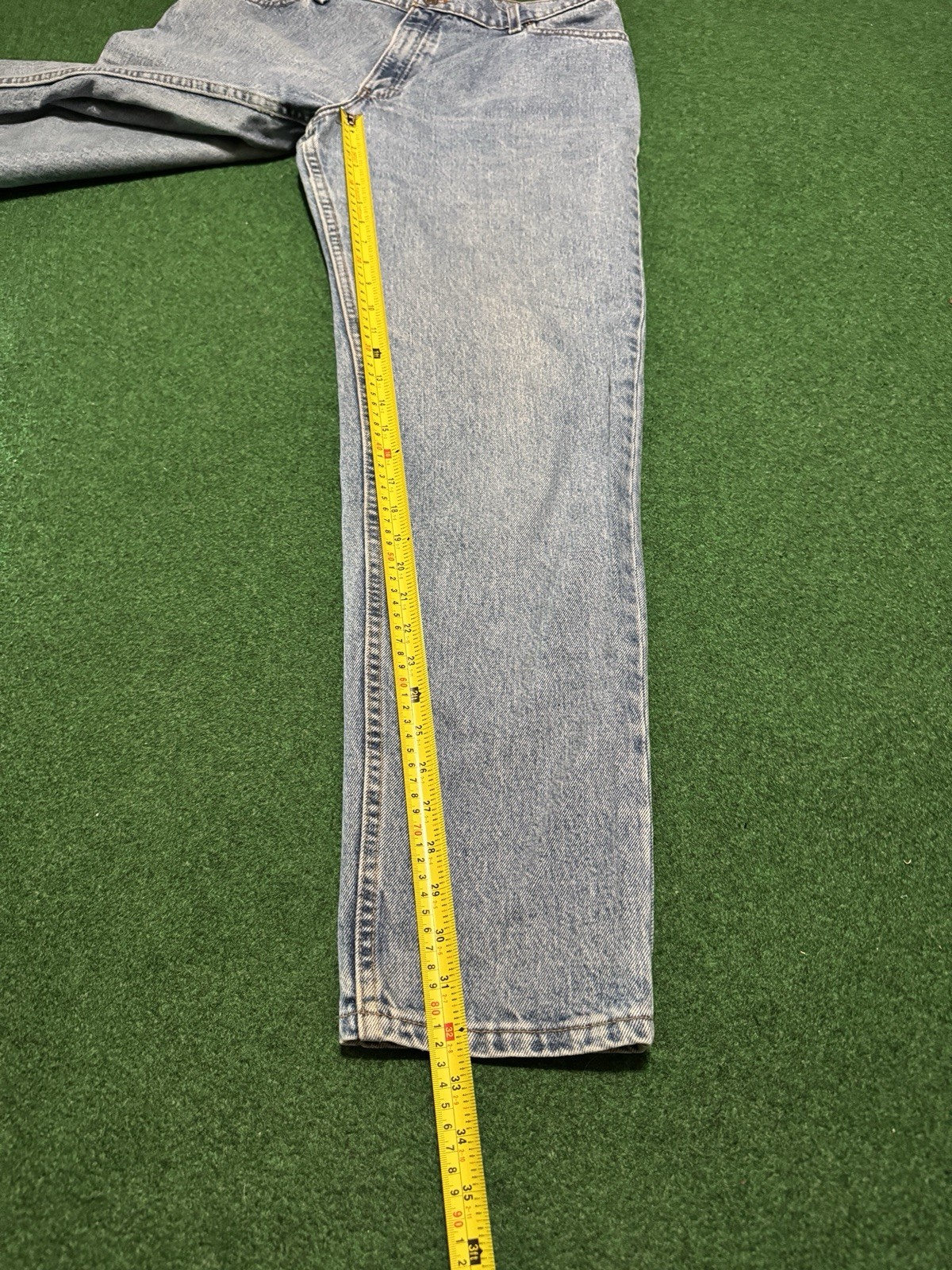 Levis 550 Womens 16 Vintage 90s Relaxed 35×32 Light Wash Wide Leg Tapered Jeans