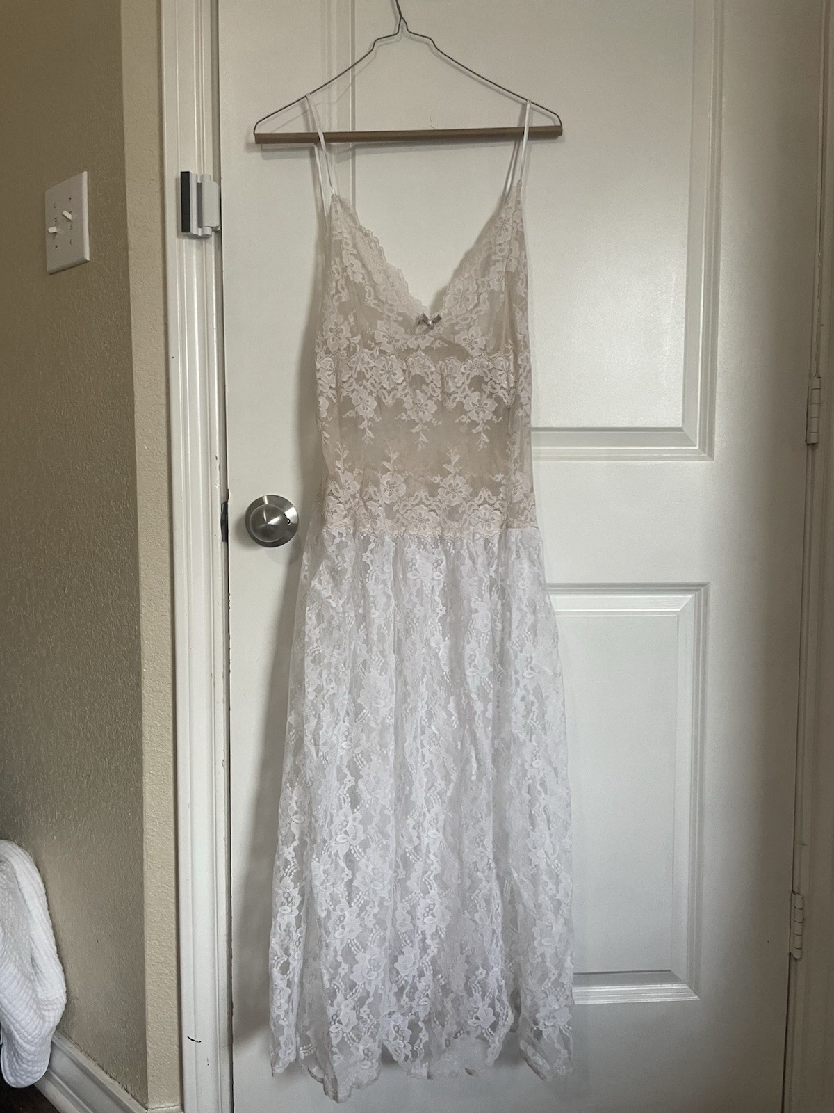 80s Vintage Victoria’s Secret Dress Gold Label White Lace Nightgown Slip Dress