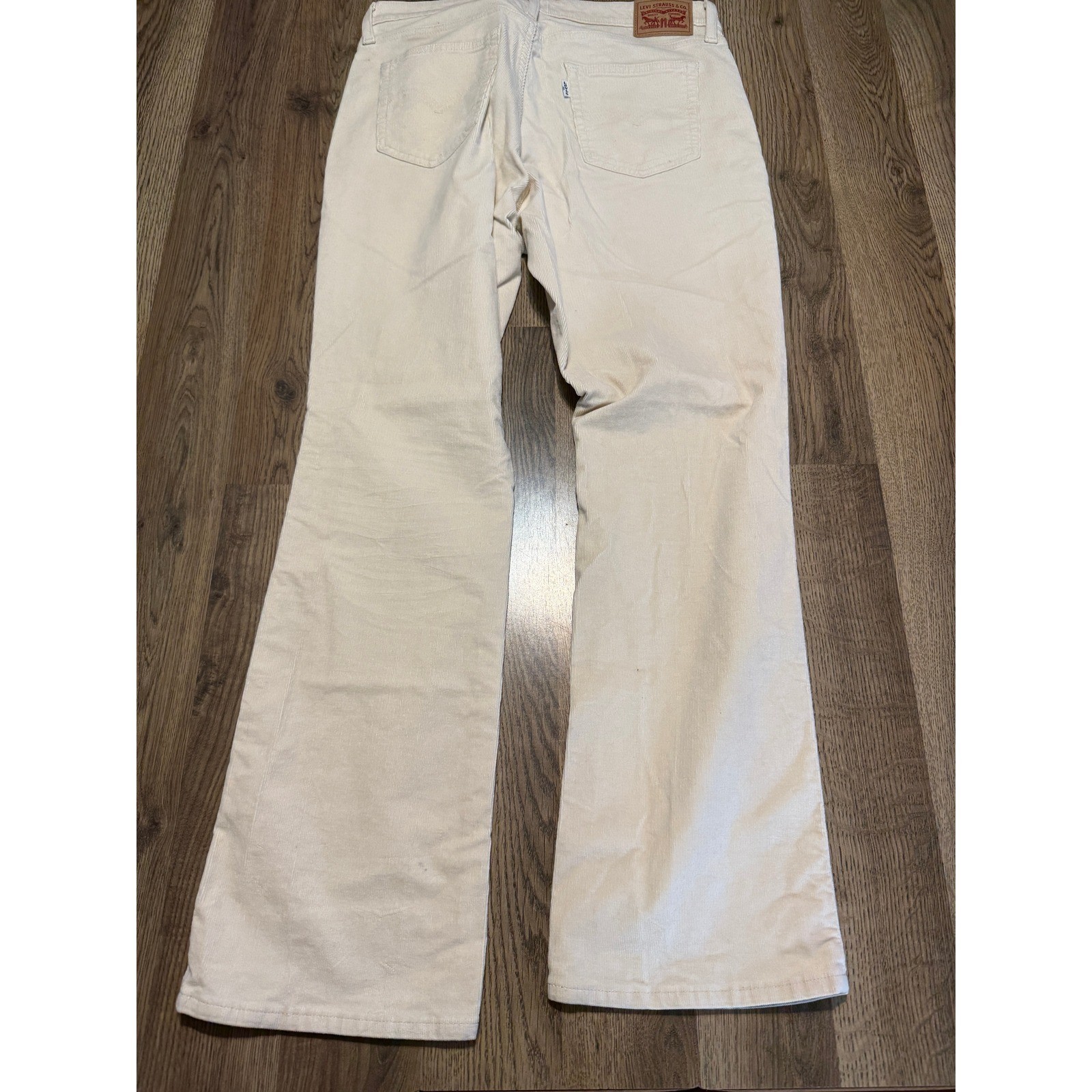 Levi’s Pants Womens High Rise Flared Leg Pockets Corduroy Pants White Size 33/32