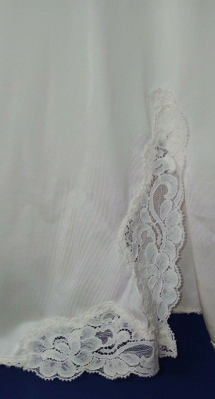 VINTAGE SHADOWLINE FULL SLIP SHEER LACY BUST RIBBON STRAPS SIZE 34 SMALL