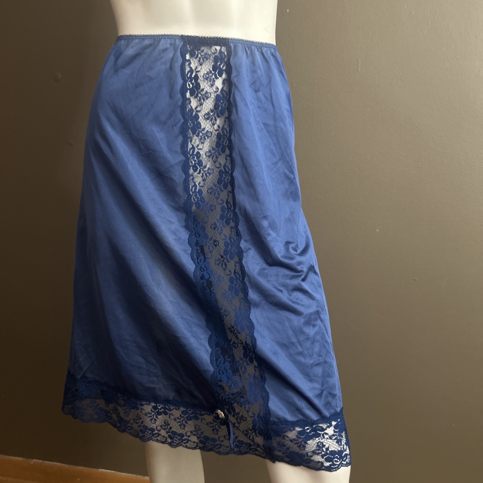 Sliperfection Vintage Half Slip Royal Blue Large Lace Front