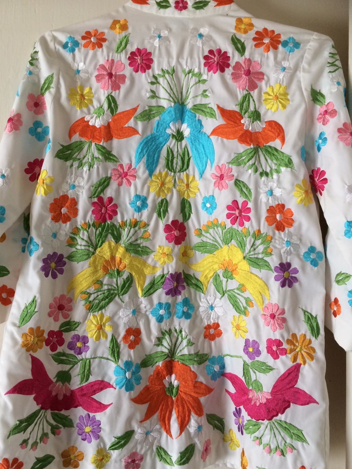 60s Jacket~Long Tunic Blouse~Embroidered Floral Hippie~Mandarin Collar~Size ML