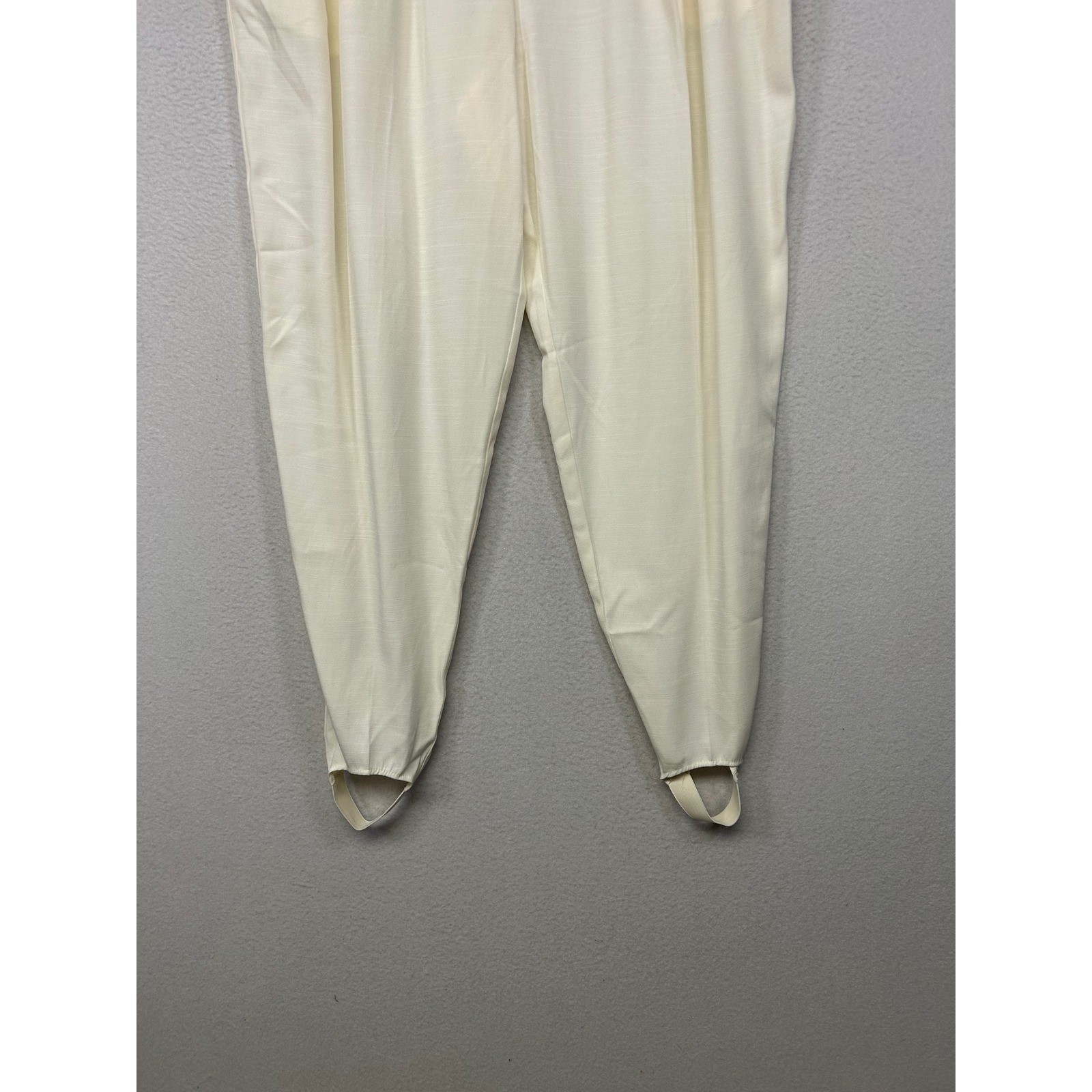 Vintage 80s Counterparts Womens 18 Cream Pleated High Waist Stirrup Pants NEW