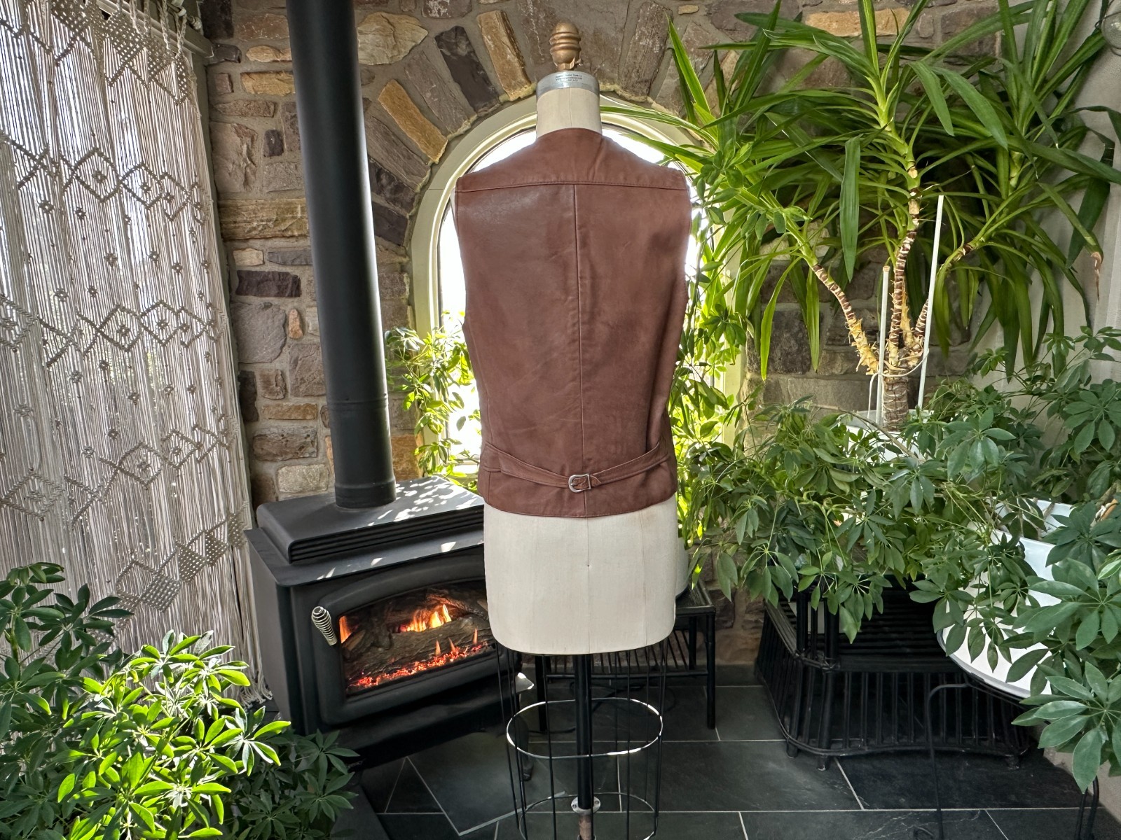 Vintage Gender Neutral Brown Leather Vest Metal Buttons Juke’s