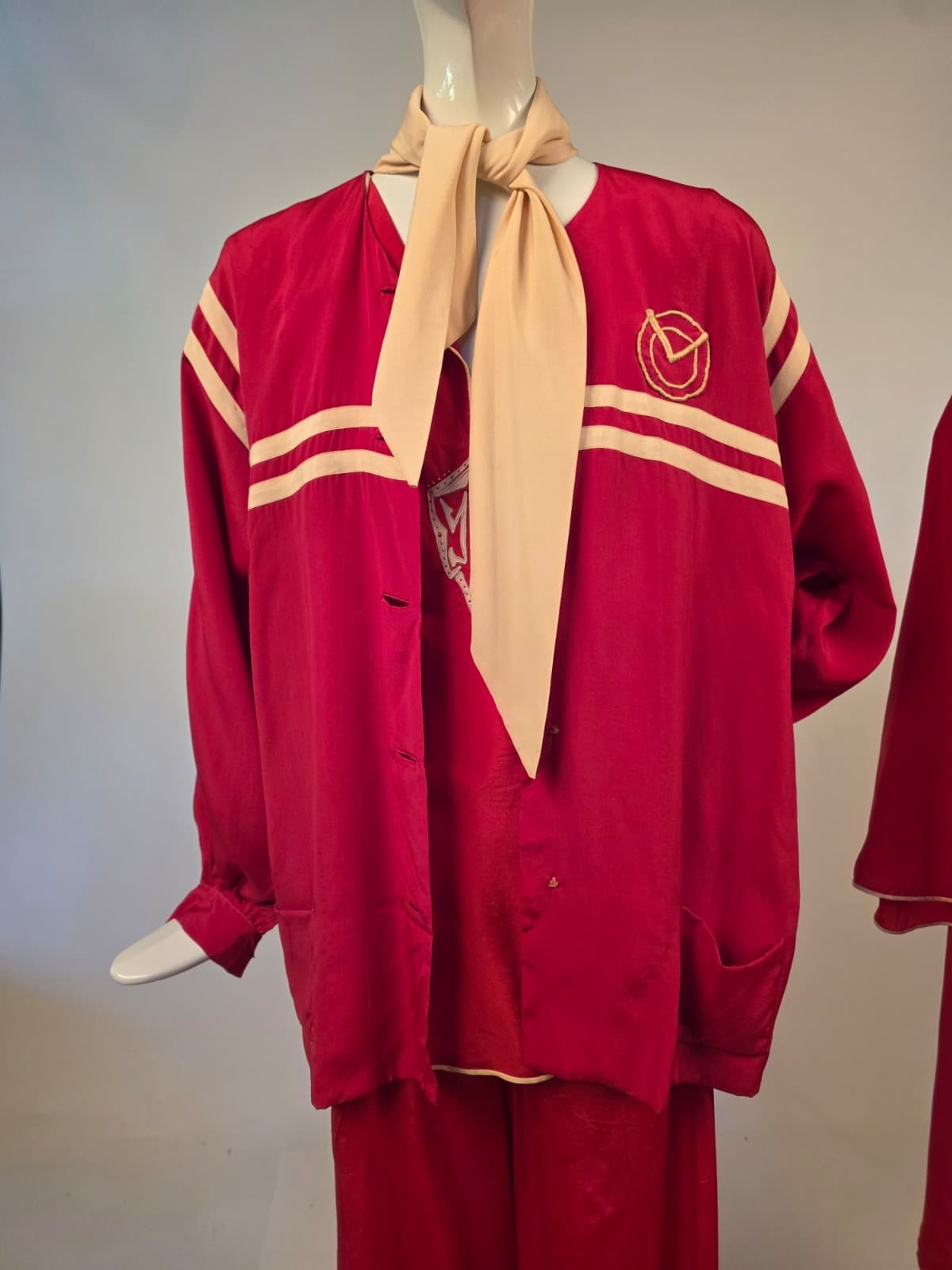 ART DECO 1920’S 4 PC SILK LINGERIE SET W 2 TOPS + ROBE + LOUNGING PANTS