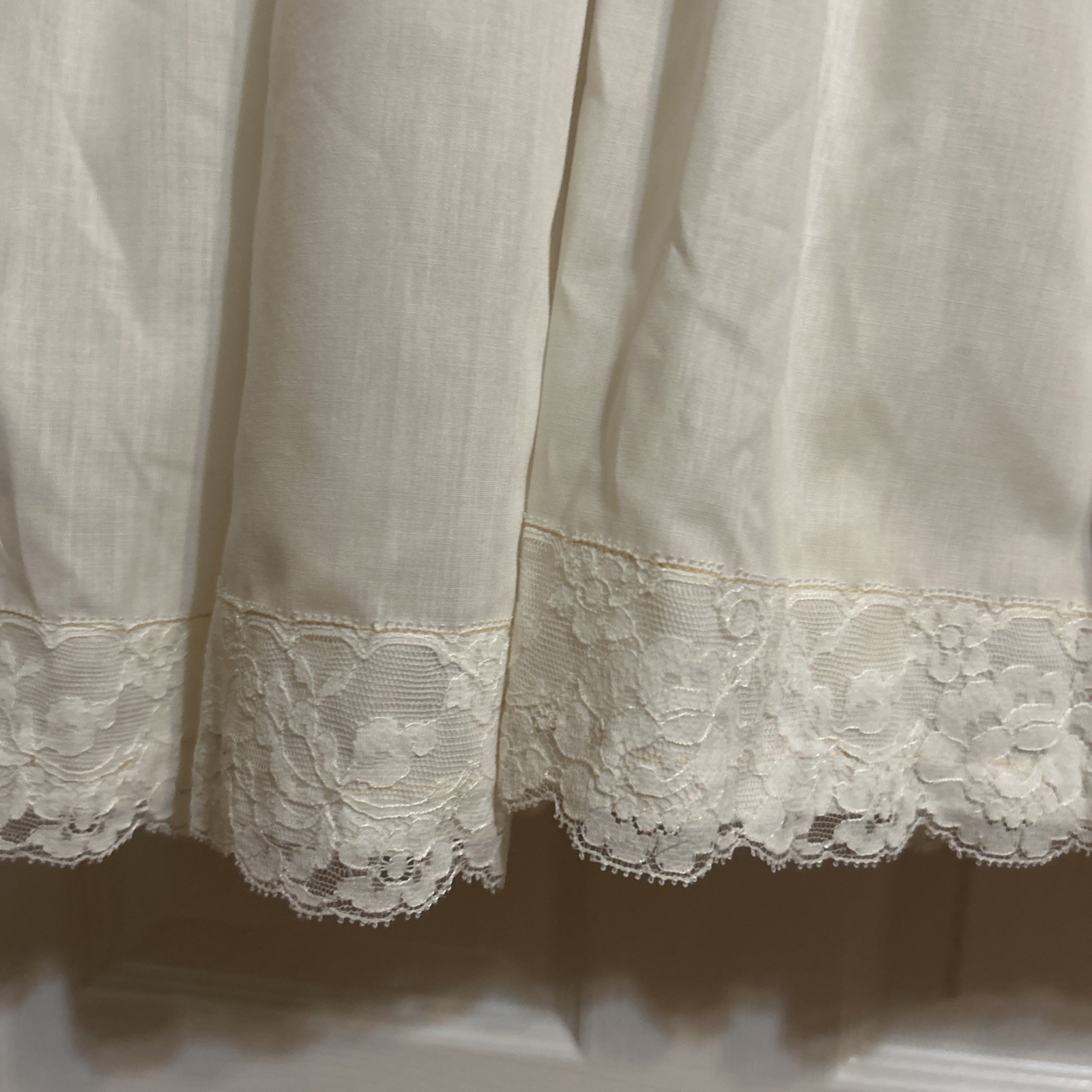 Vintage 1960’s /70’s Joseph Magnin Boho Hippie Prairie Dress Lace Trim Ivory