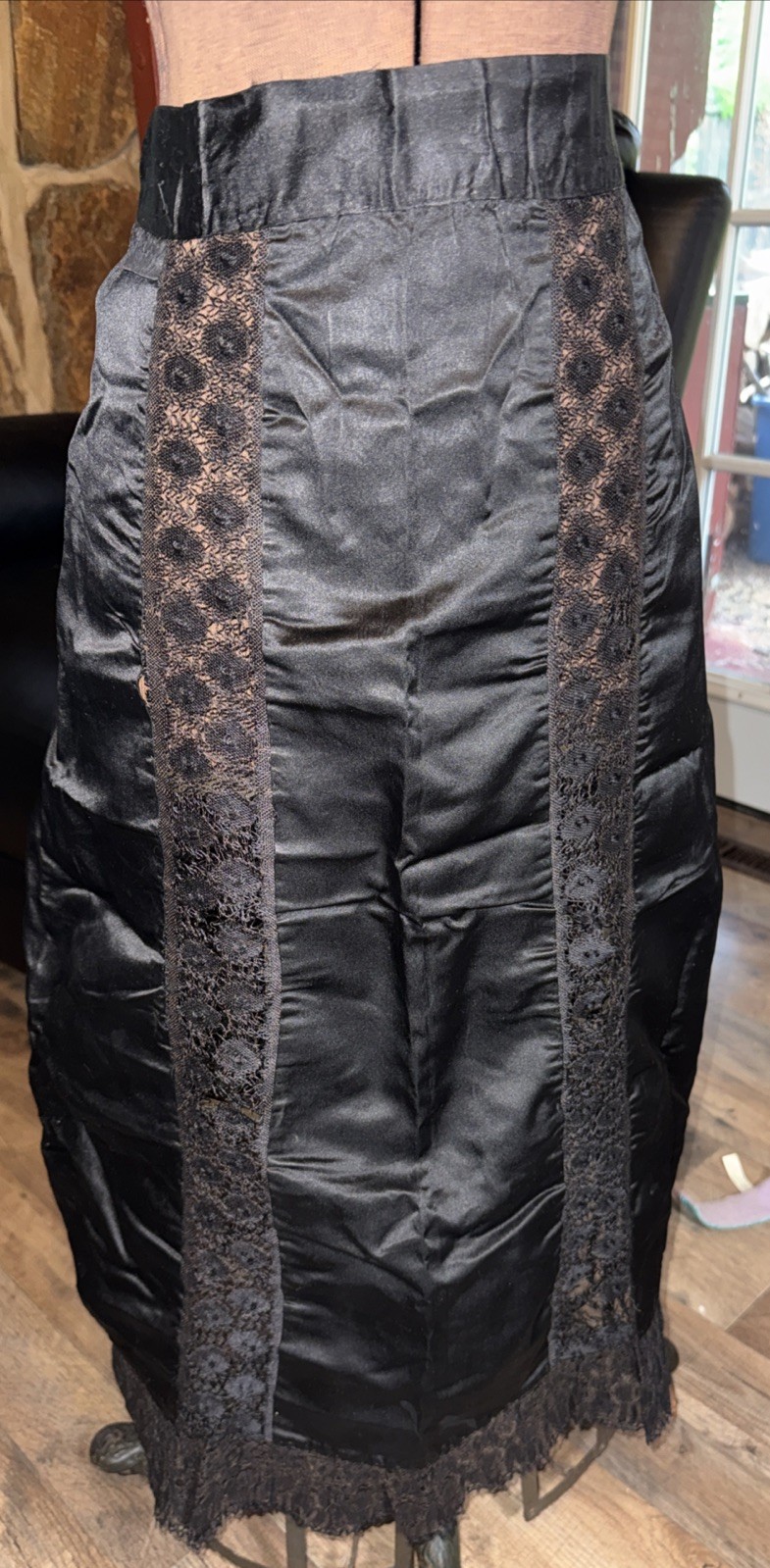 Antique Victorian Edwardian Black Satin And Lace Mourning Apron