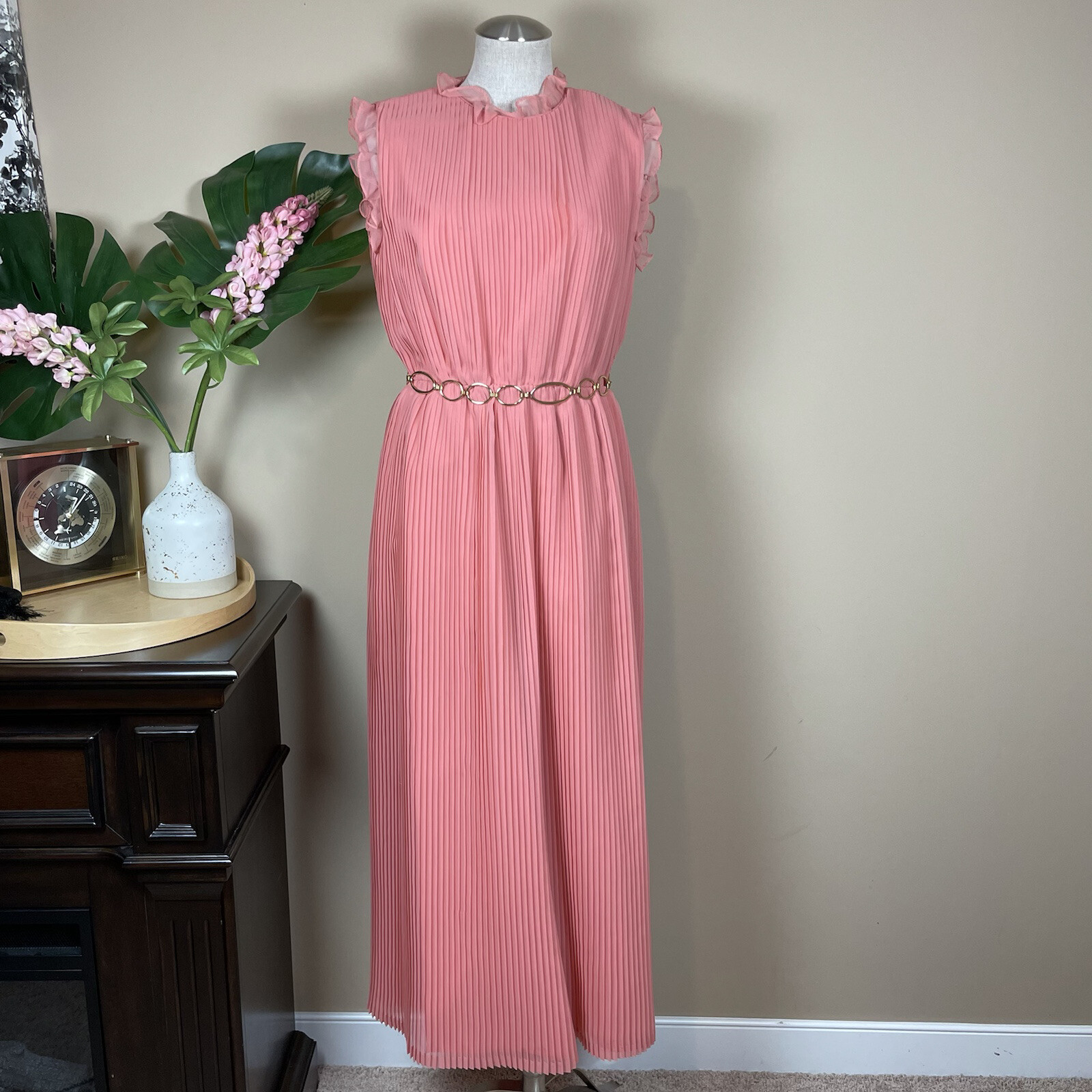 Miss Elliette Vintage Salmon Peach Maxi Dress With Ruffle Detail Size 14 Pleated