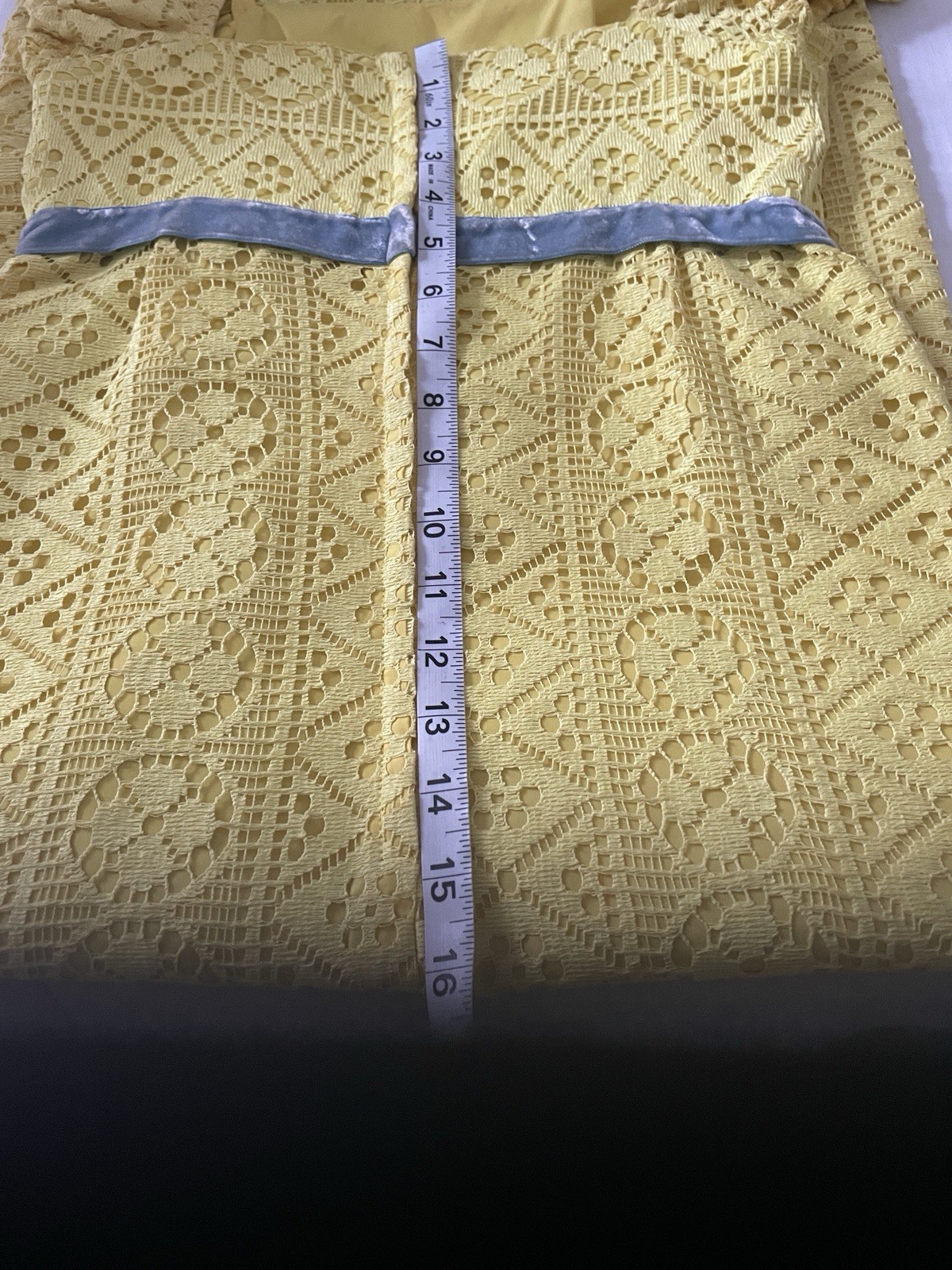 1970’S NORMAN SACKS YELLOW LACE GEOMETRIC CROCHET WOMEN SIZE 3 MAXI DRESS GOWN