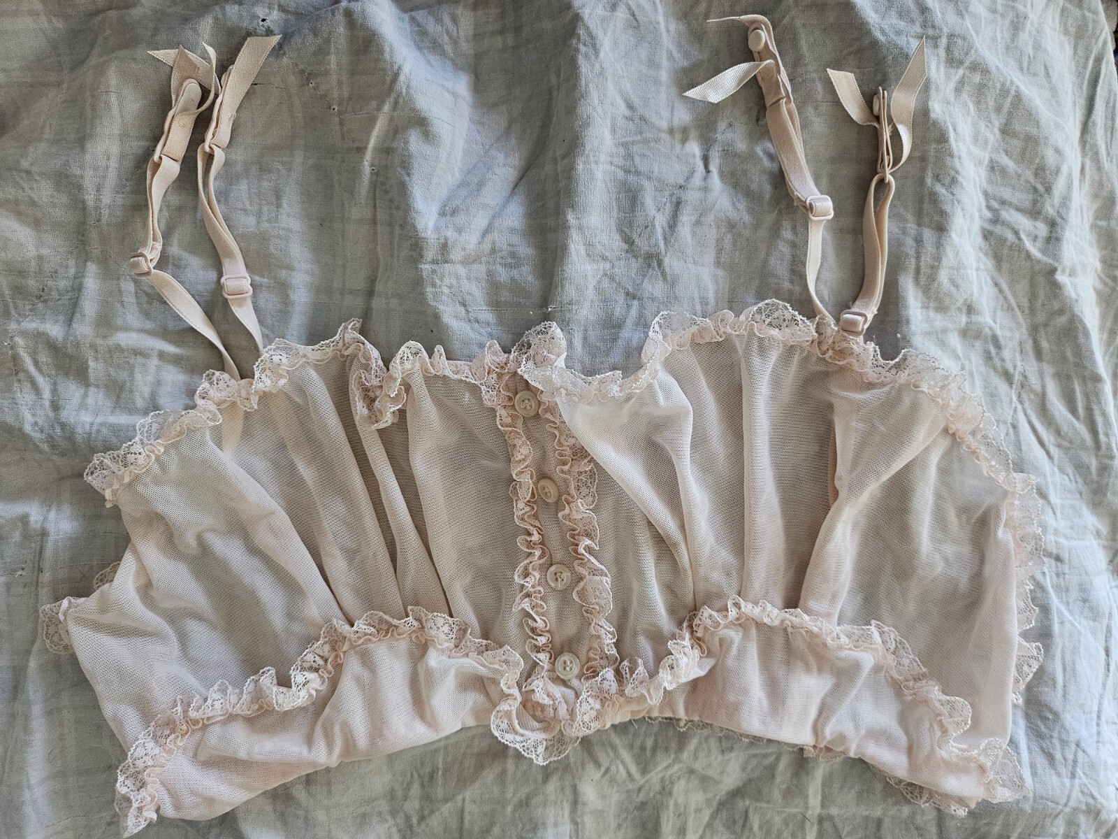 Sexy 4 Strap Garter Belt sz S – See Description – sold 5 or 1