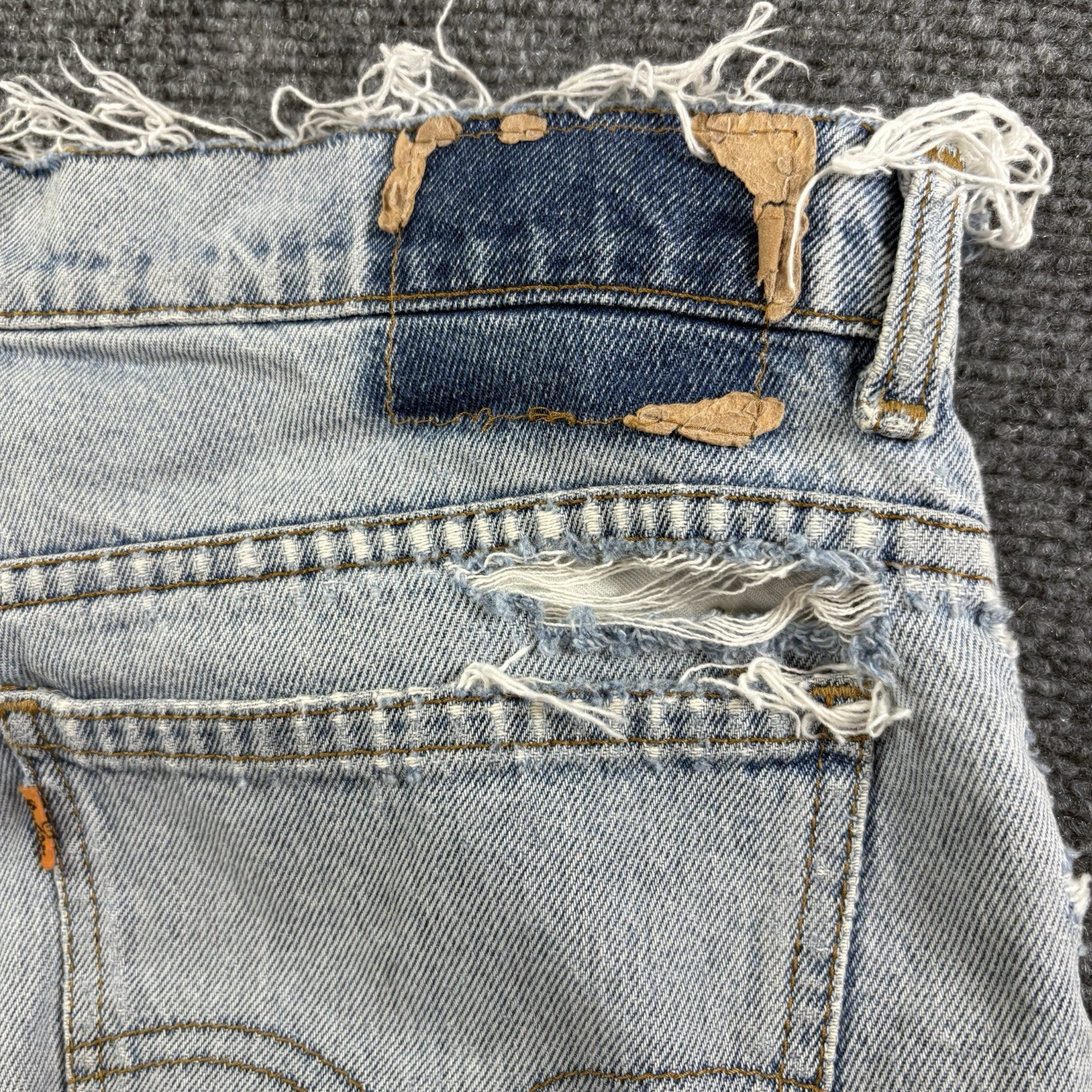 VTG Levis Orange Tab Distressed Cut Off Denim Shorts 34 (Fits 32) Studded Cheeky
