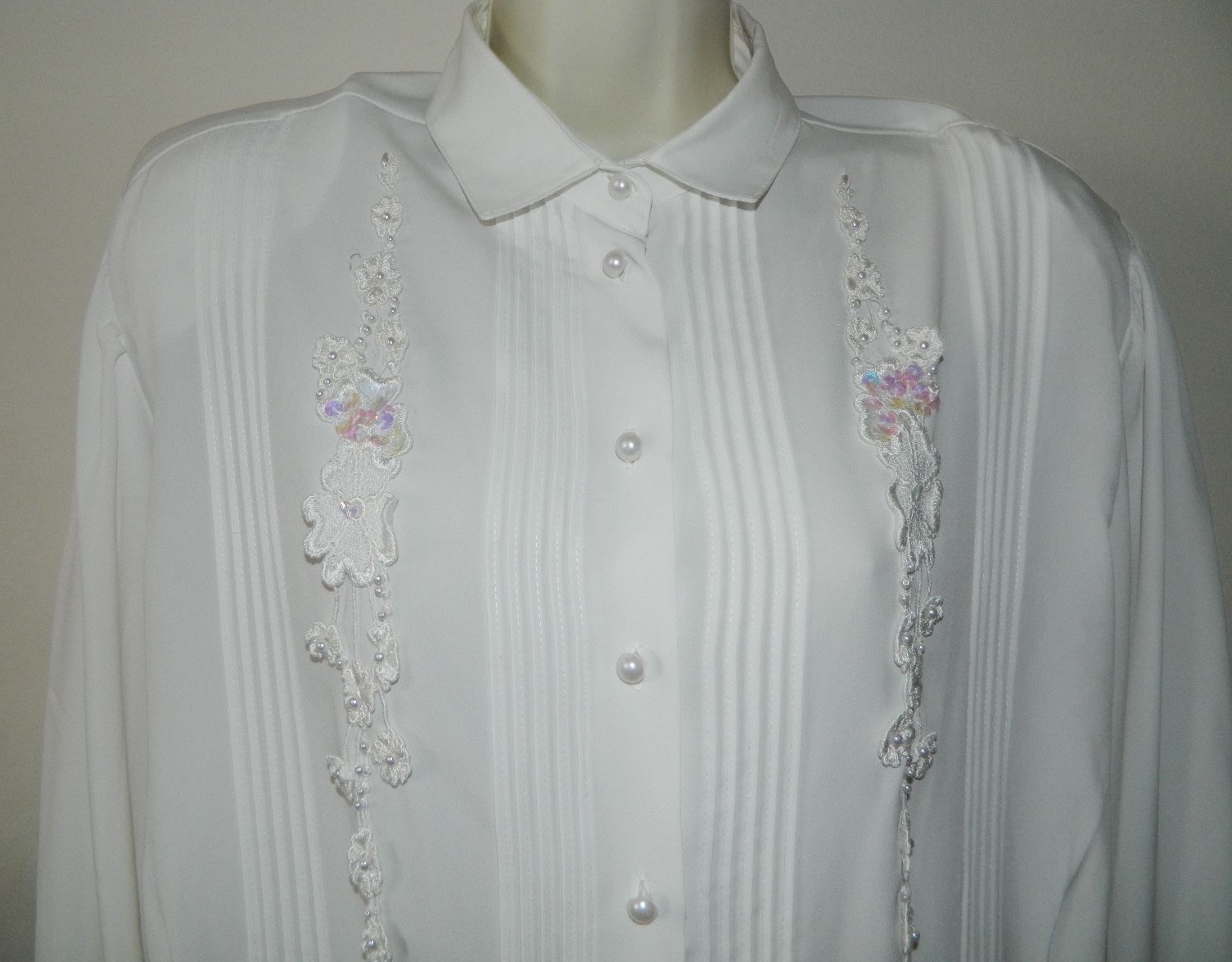 Women Vintage CHAUS Solid Ivory Button Down Shirt long Sleeve Work Casual 12