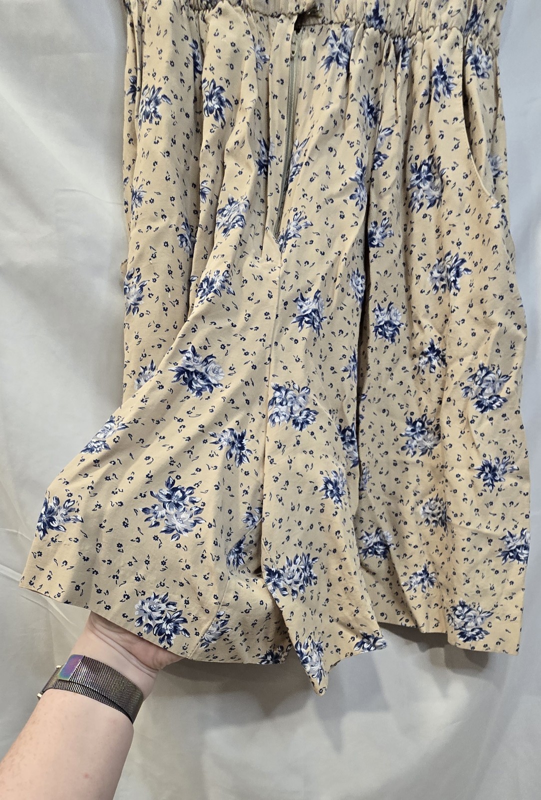 Vintage S.L. Petites Romper Size 12 Beige With Blue Flowers Pockets