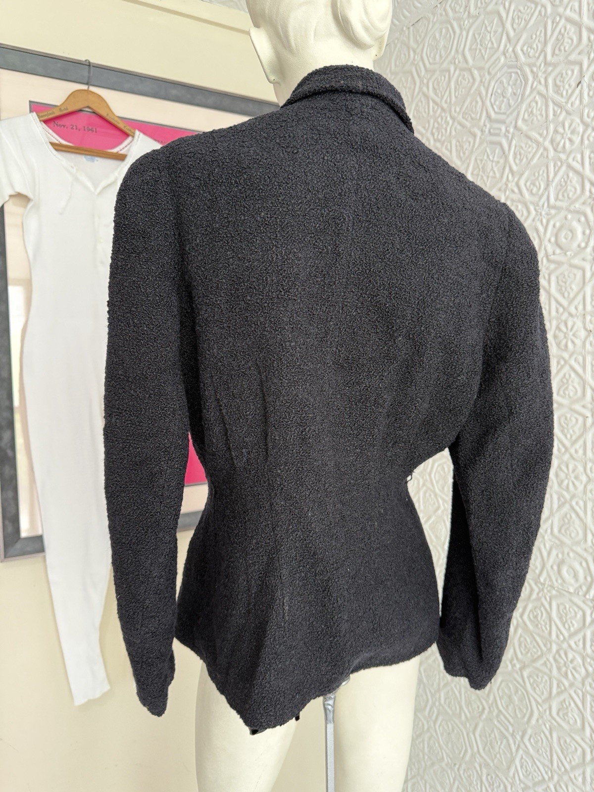 Vintage 1940s women’s black wool boucle jacket-Tailored gothic vamp Antique Fall