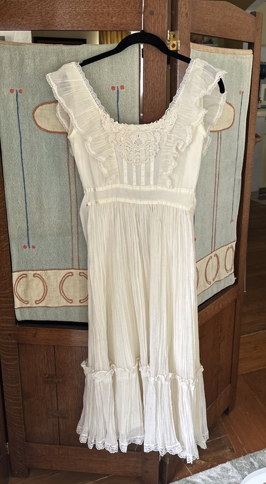 Jessica McClintock Gunne Sax Vintage 70’s Soft Ivory Dress , Ivory Lace Pristine
