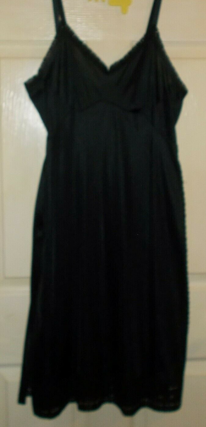 Womens FULL SLIP White Ivory Beige Navy or Black Sm Med Lrg XL Nylon / Cotton