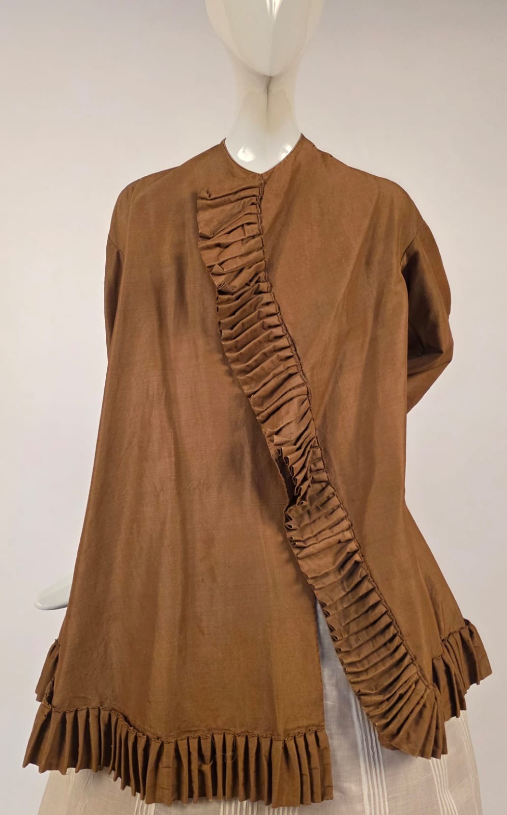 POST CIVIL WAR 1860’S BROWN JACKET W RUFFLED EDGING