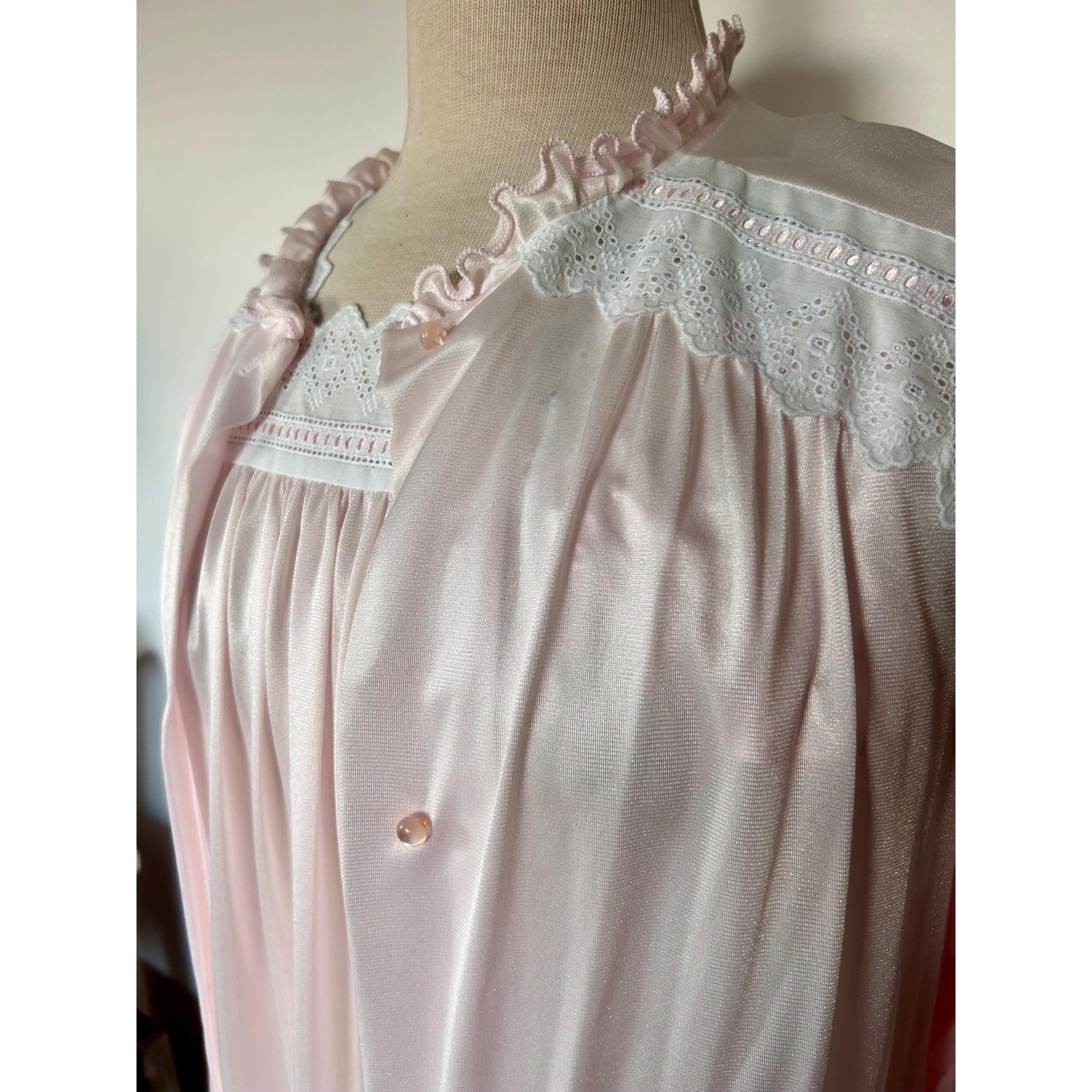 60s pink peignoir set nylon negligee set nightgown robe lingerie lace trim