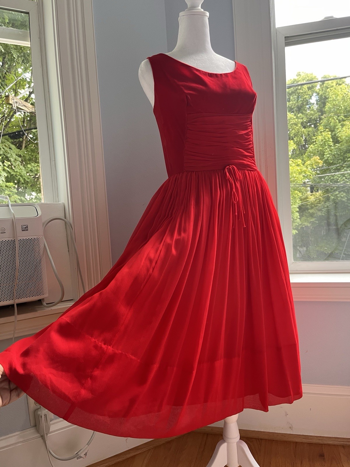 50s Velvet Silk Red Dress Bullet Bust Pointy Pinup Bombshell Vintage 15 Fits 6 8