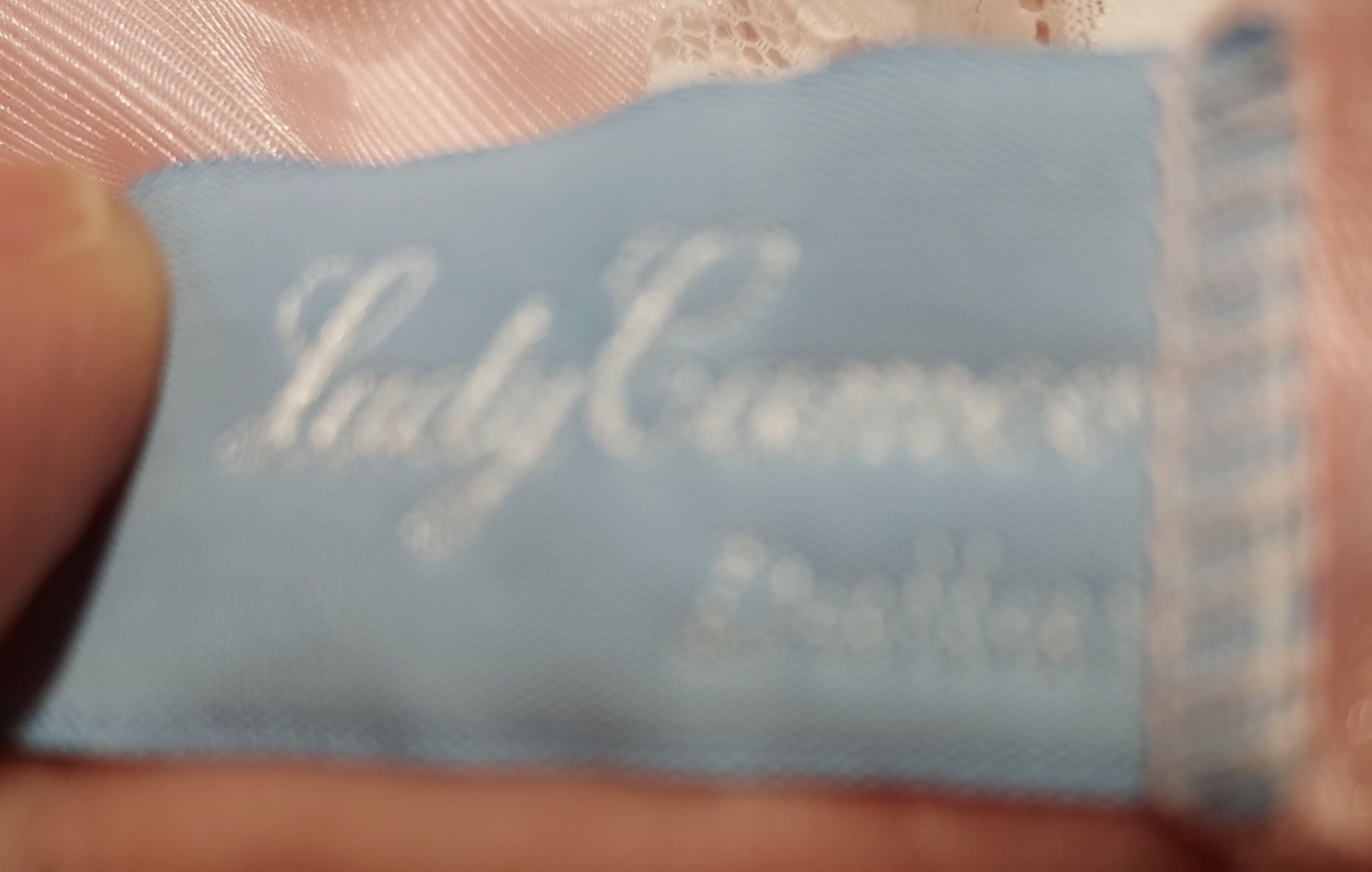 Vtg Lingerie Lady Cameo of Dallas Large, Ltd. Pink Great Condition, 38″ chest