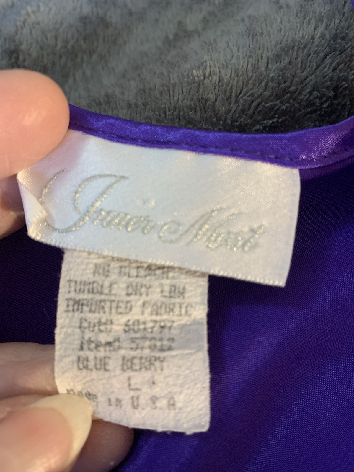 Vintage Inner Most Ladies Satin Gown Size Large Purple