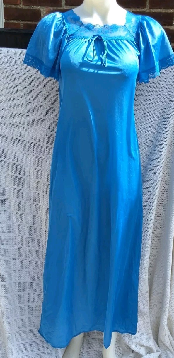 Taryn Alexander Vintage Bright Blue Nightgown S