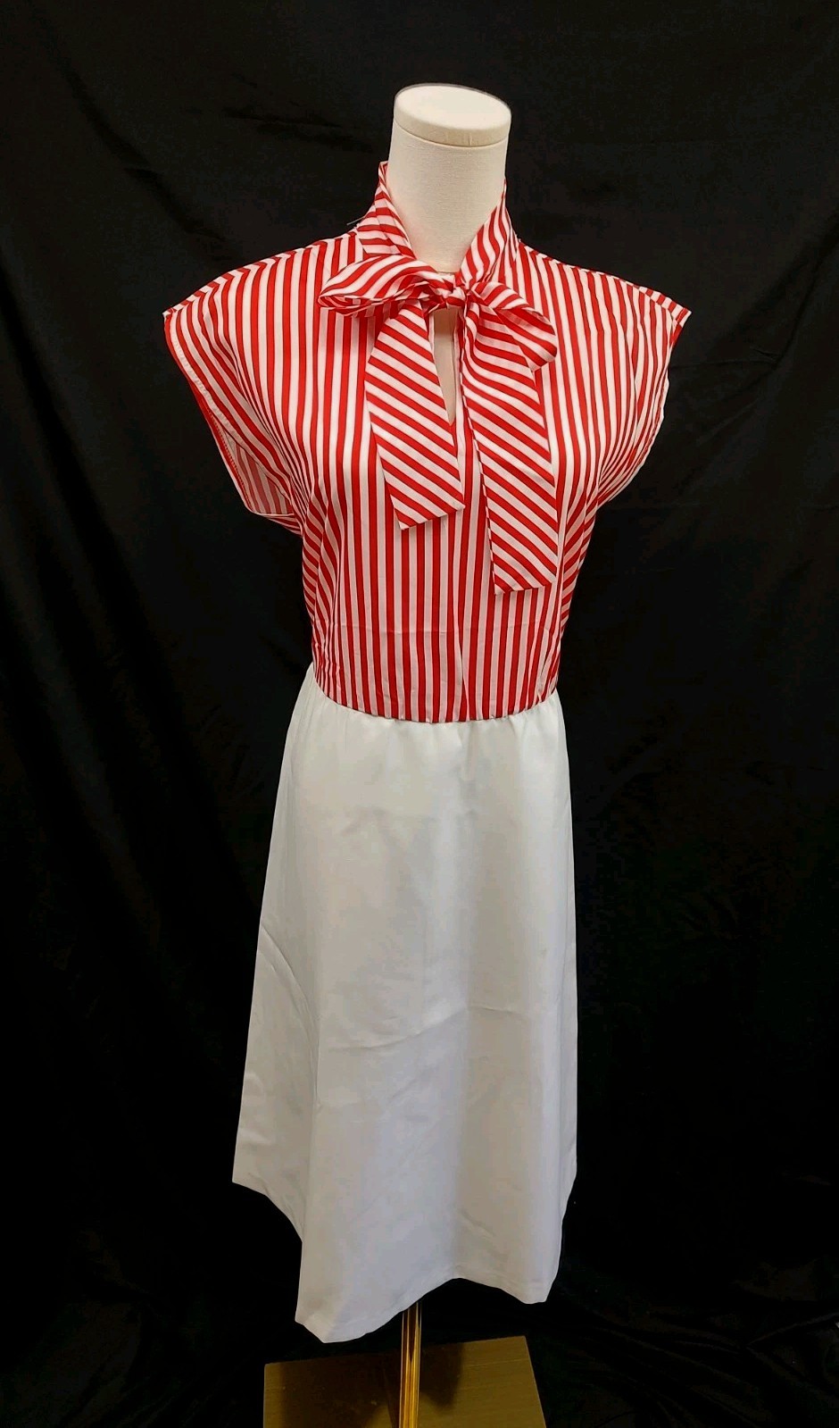 70’s Vintage Day Dress Casual Red & White Stripe Bow Neck White Skirt Summer 12