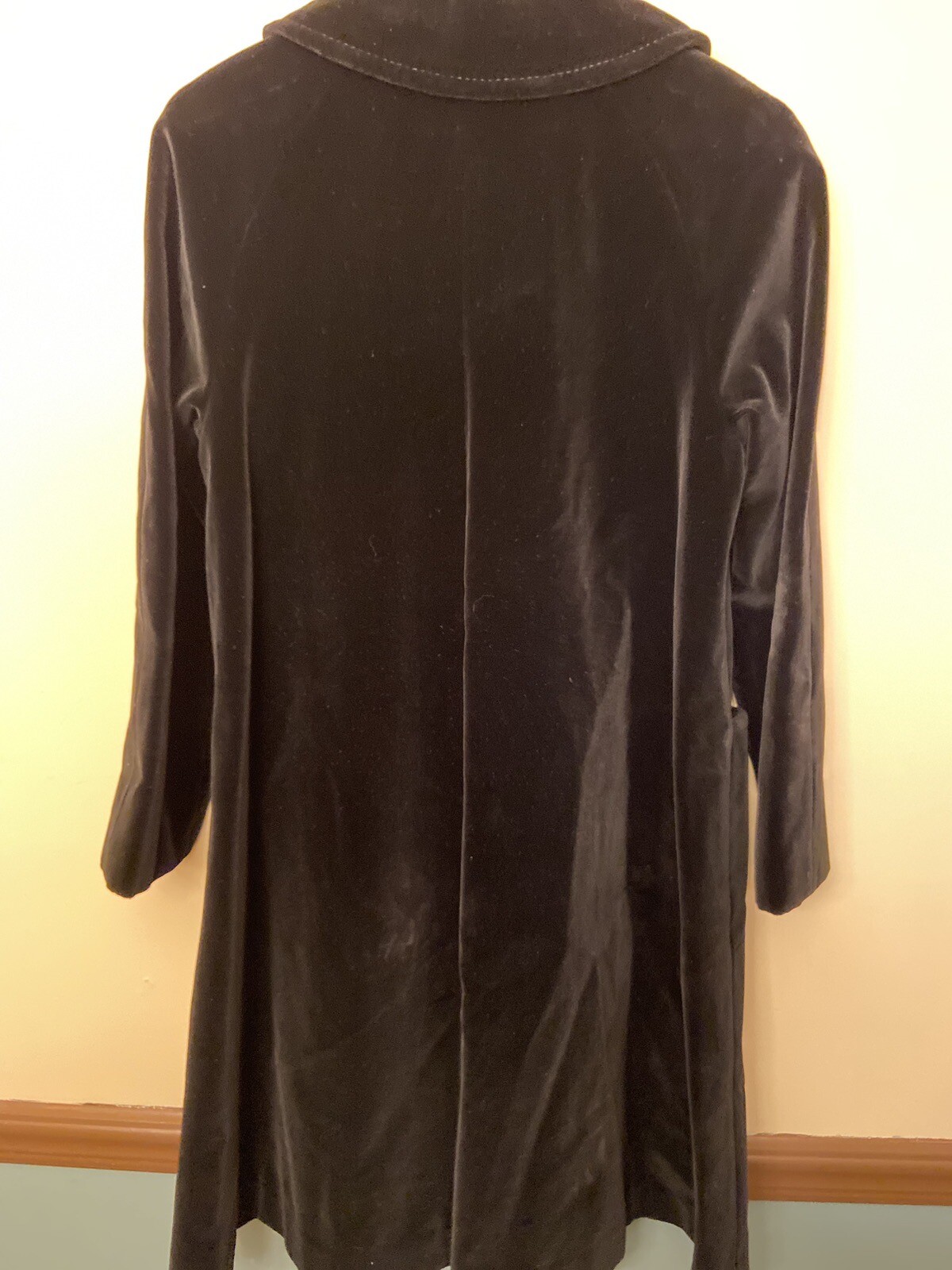 Sport Ease Fashions Vtg 1970’s Lined Black Velvet Coat No Size Or Care Tags EUC