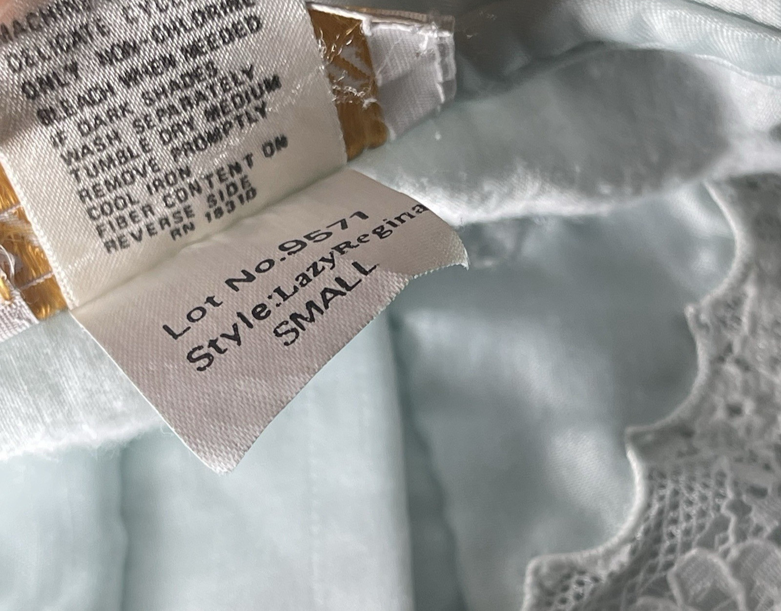 Vintage Barbizon Light Blue Lace Sleep Shirt Button Front Small Nylon Blend
