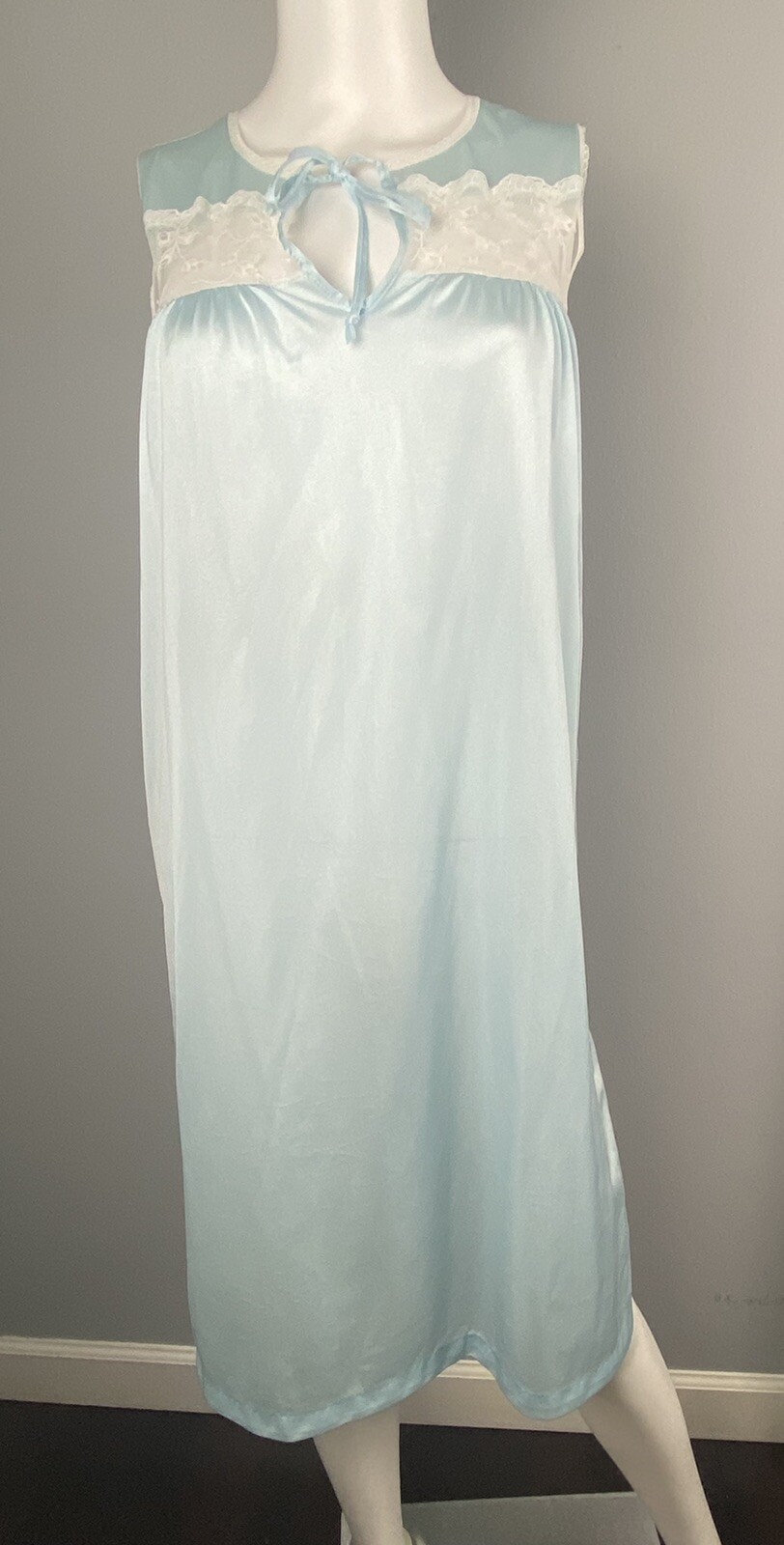 Vintage Sears Carriage Court Blue Nightgown Shiny Silky Nylon 12/14 Medium