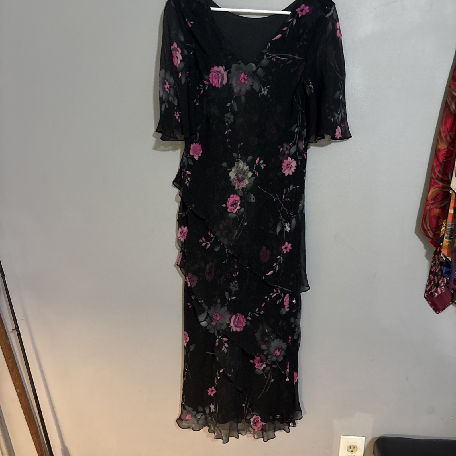 CATTIVA Vintage Long Black Dress Sz12 RUFFLE BOTTOM-silk Pink Flowers USA