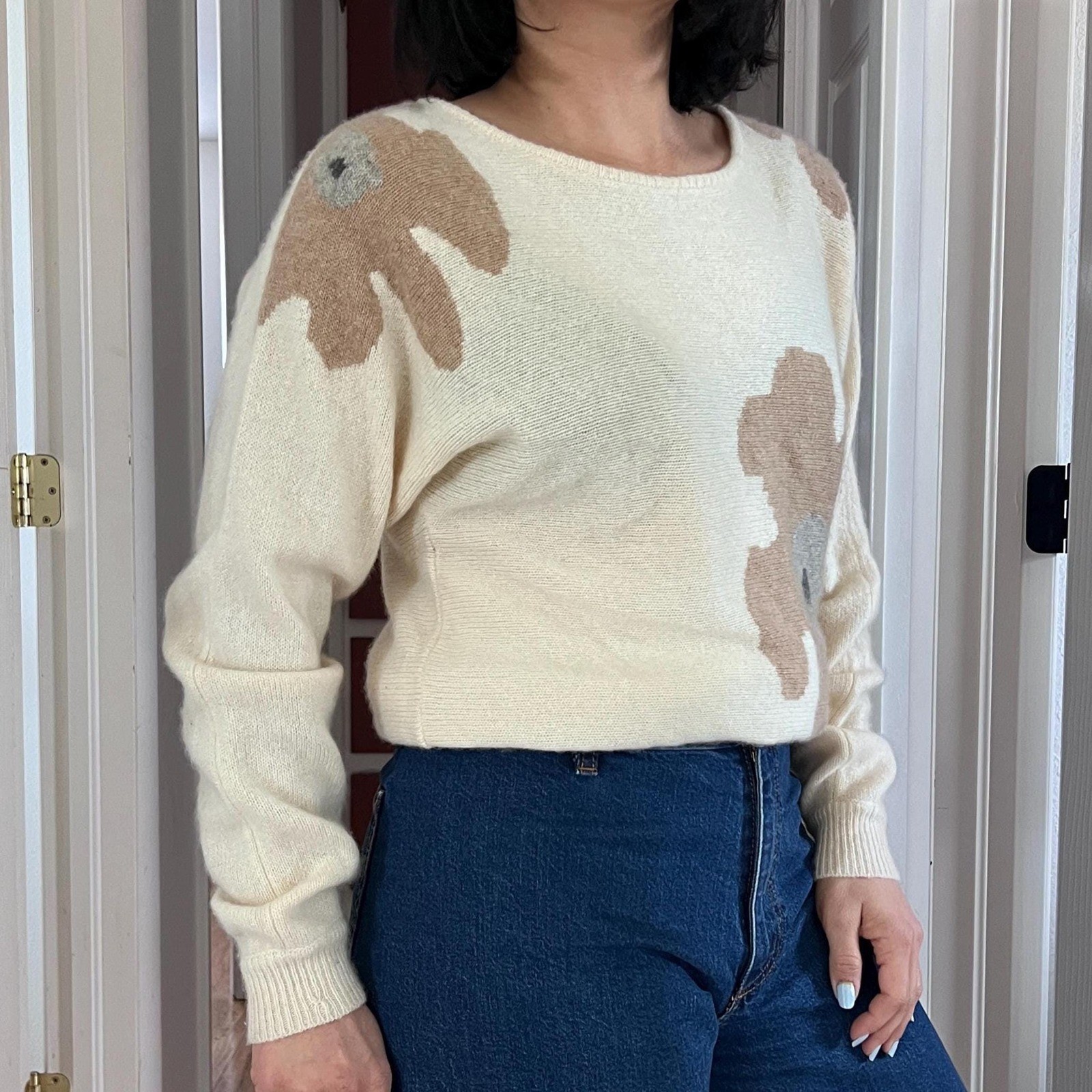Vintage 90s Cashmere Blend Oversized Floral Sweater Cream Neutral Cottagecore M
